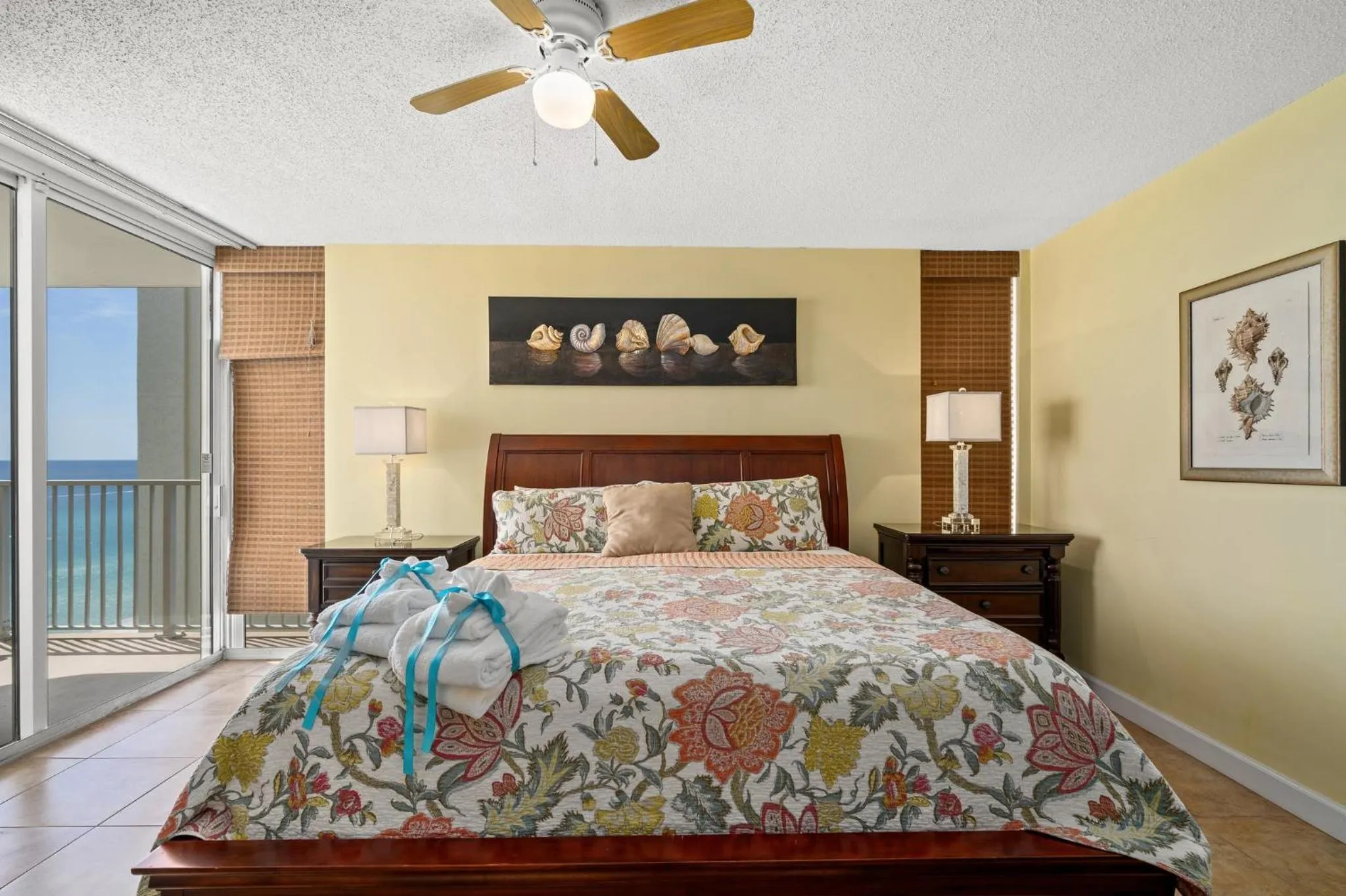 Other, Bed in Beautiful Long Beach Condo unit 1-1206! TWO Gulf Masters!