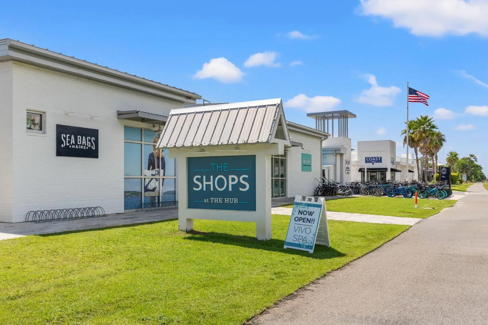 Property building in 24 York Lane | Edgewater Escape