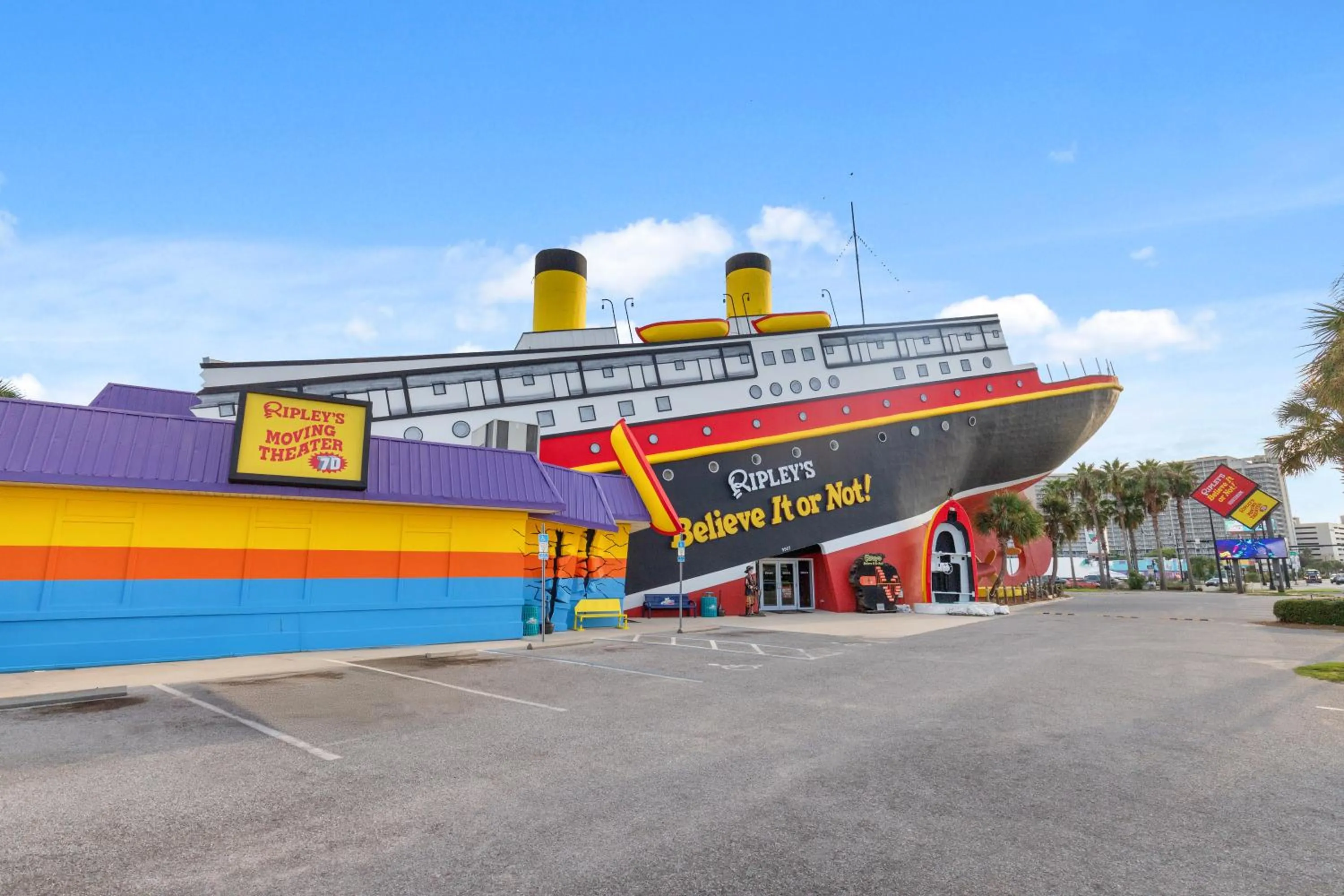 Other in Gulf Front Master Bedroom, 2 Pools & Hot Tubs, Sleeps 8