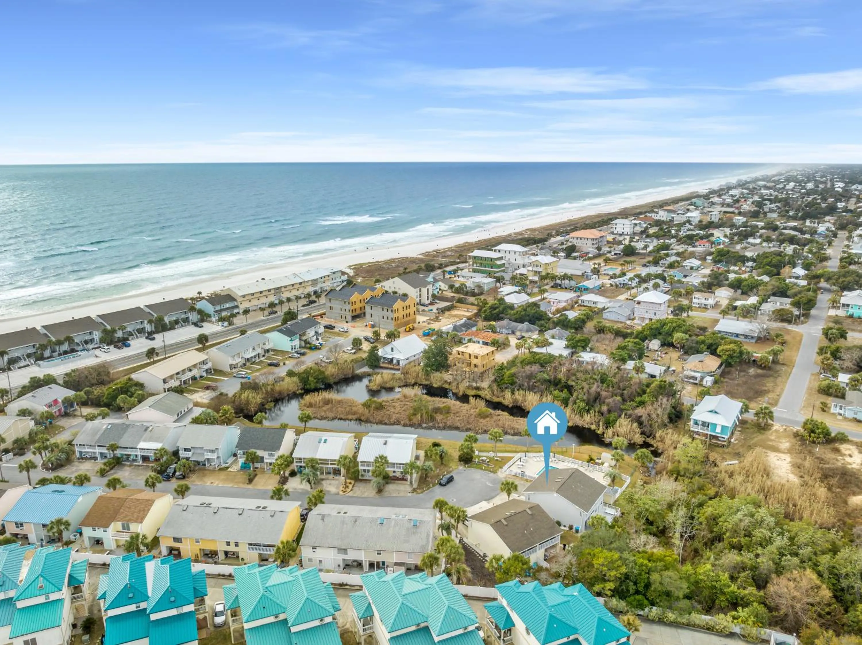 Other in Short Walk to The Beach! Community Pool! Sleeps 6!