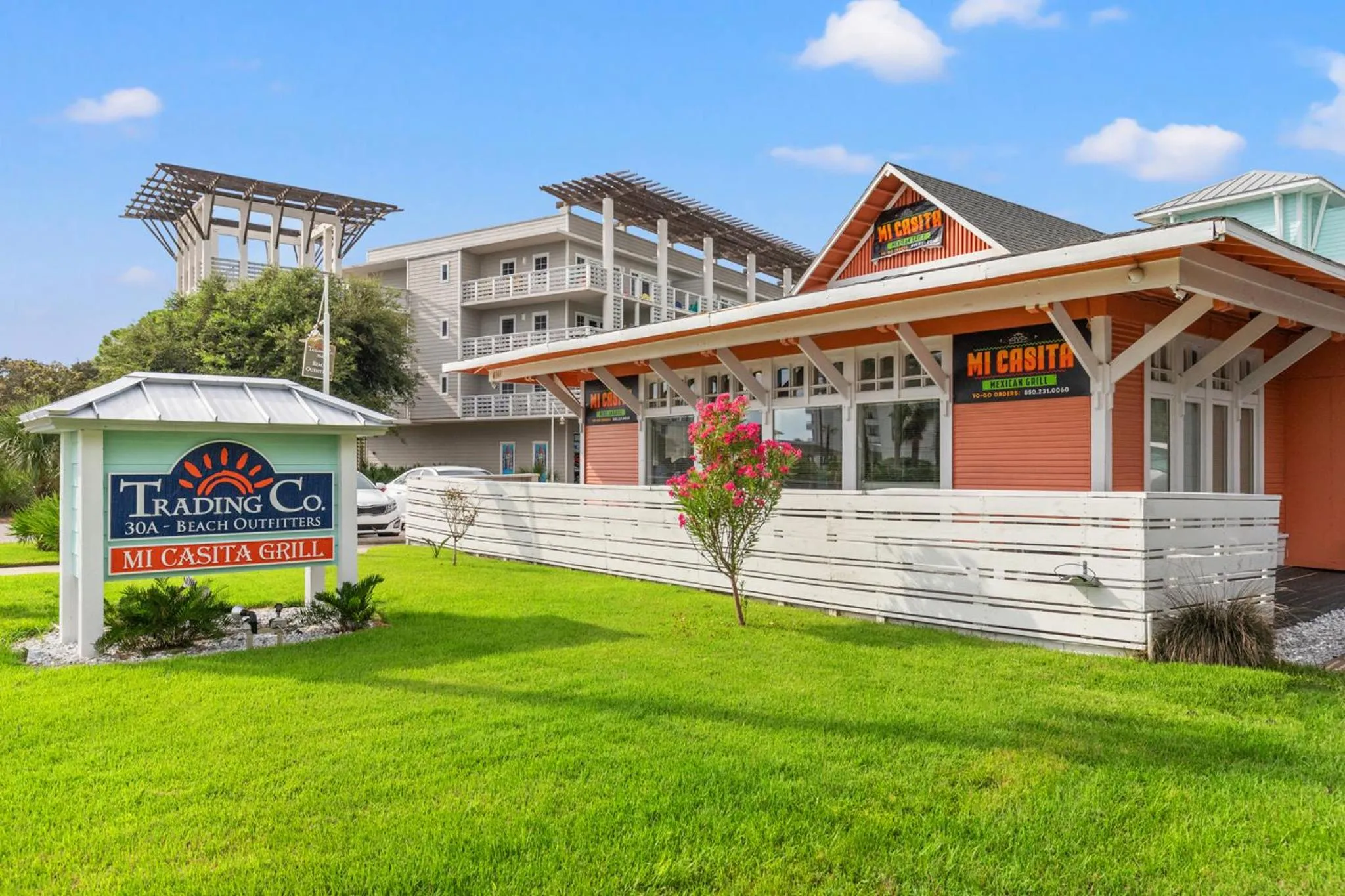 Property building in One Upon A Tide - Private Pool - Mother-In-Law Suite