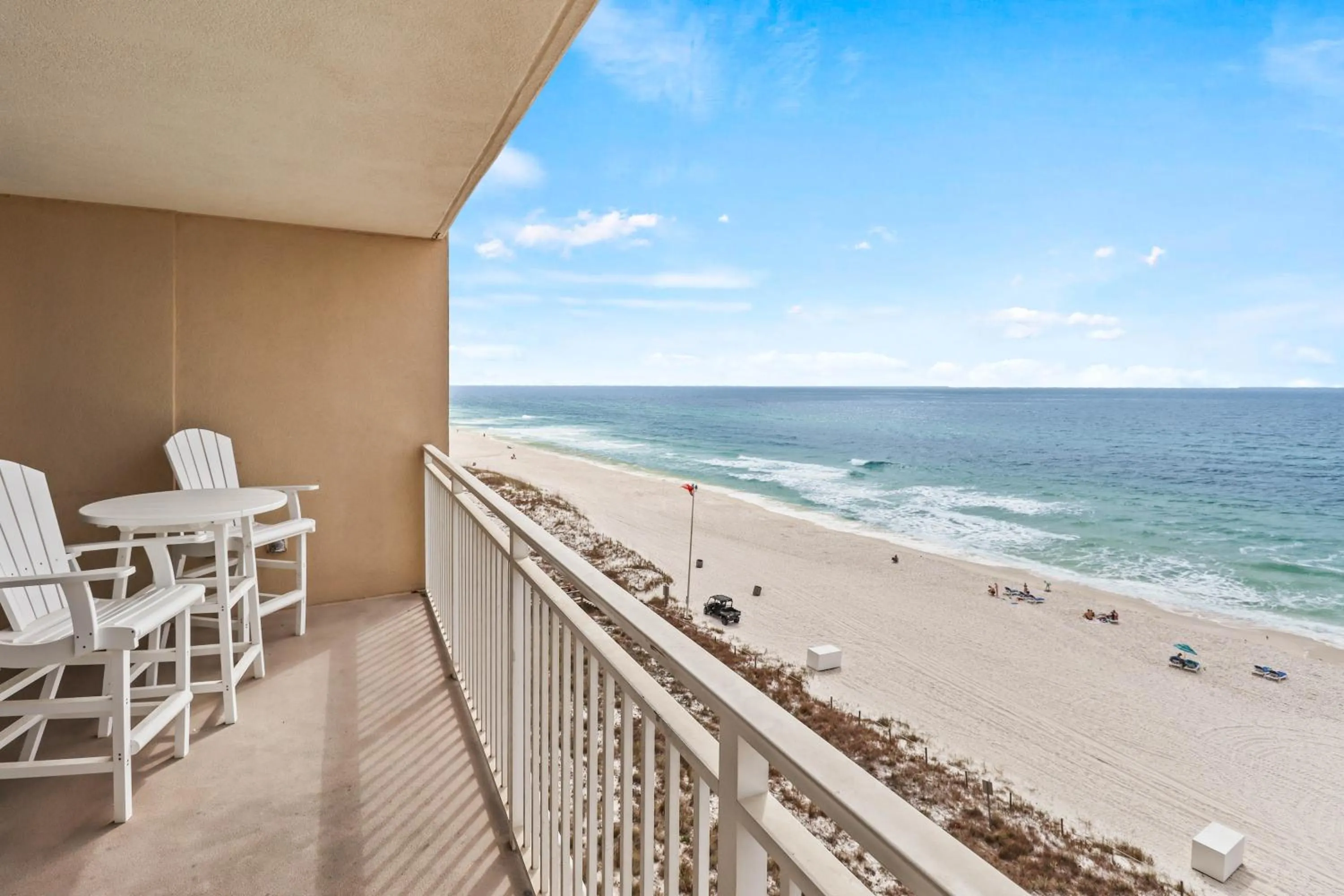 Balcony/Terrace in Emerald Beach Resort by Blue Swell