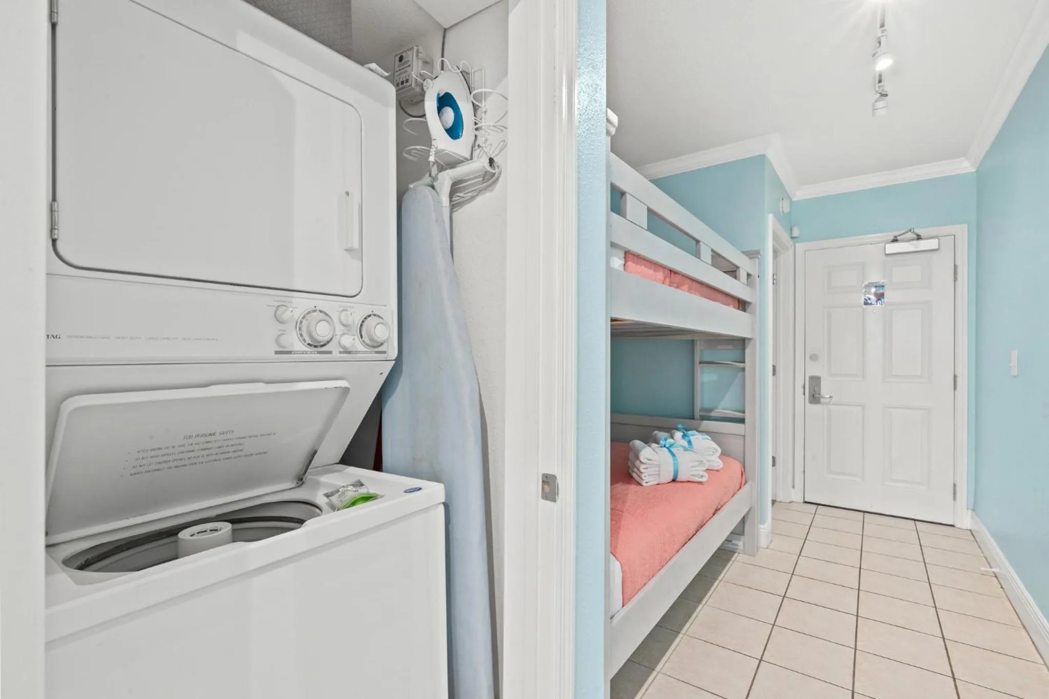 laundry in Emerald Beach Resort by Blue Swell