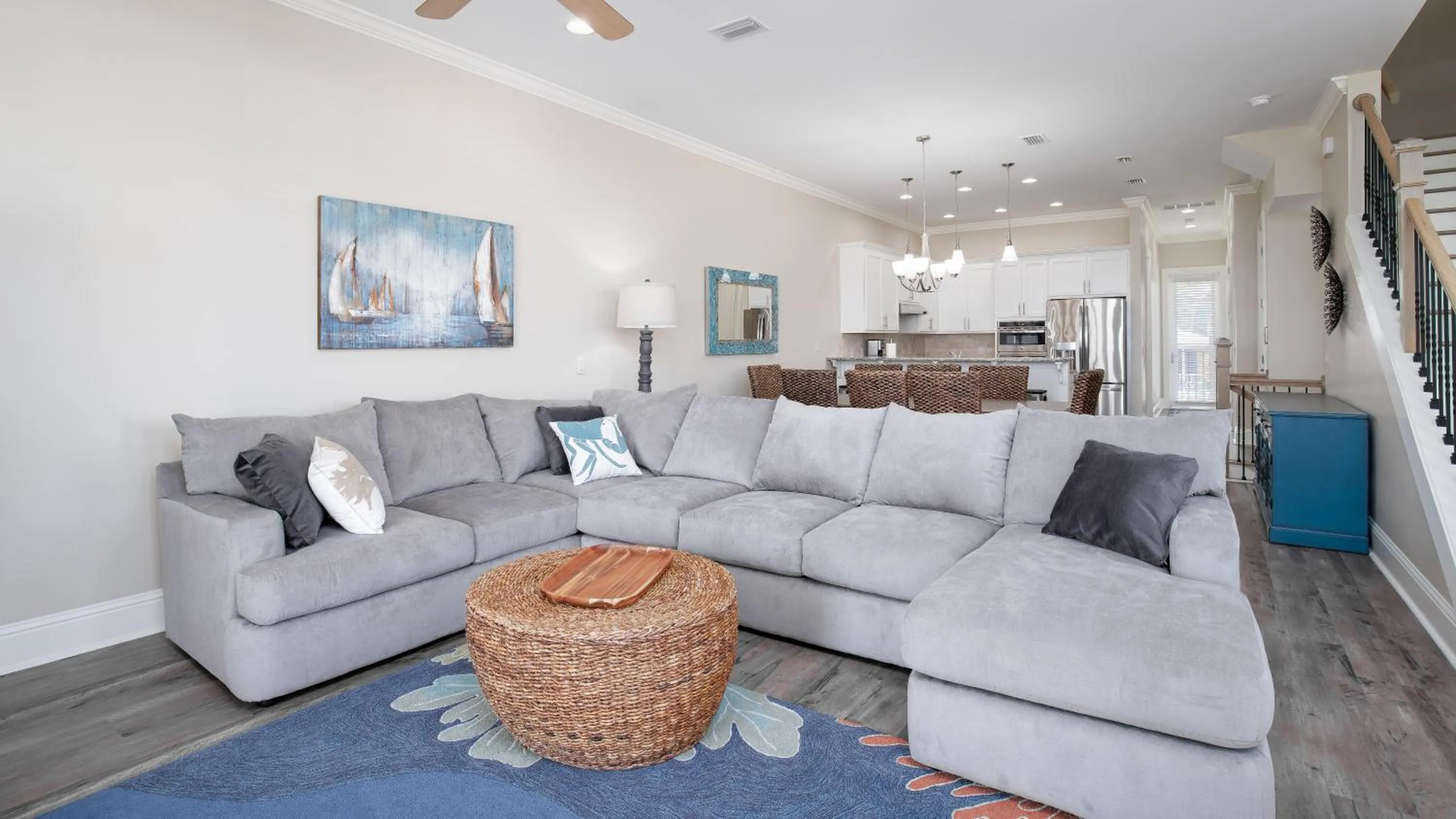 Living room in 2 Gulf View Balconies! 3 Story Townhome With 4 Bedrooms, 4 Bathrooms! Sleeps12