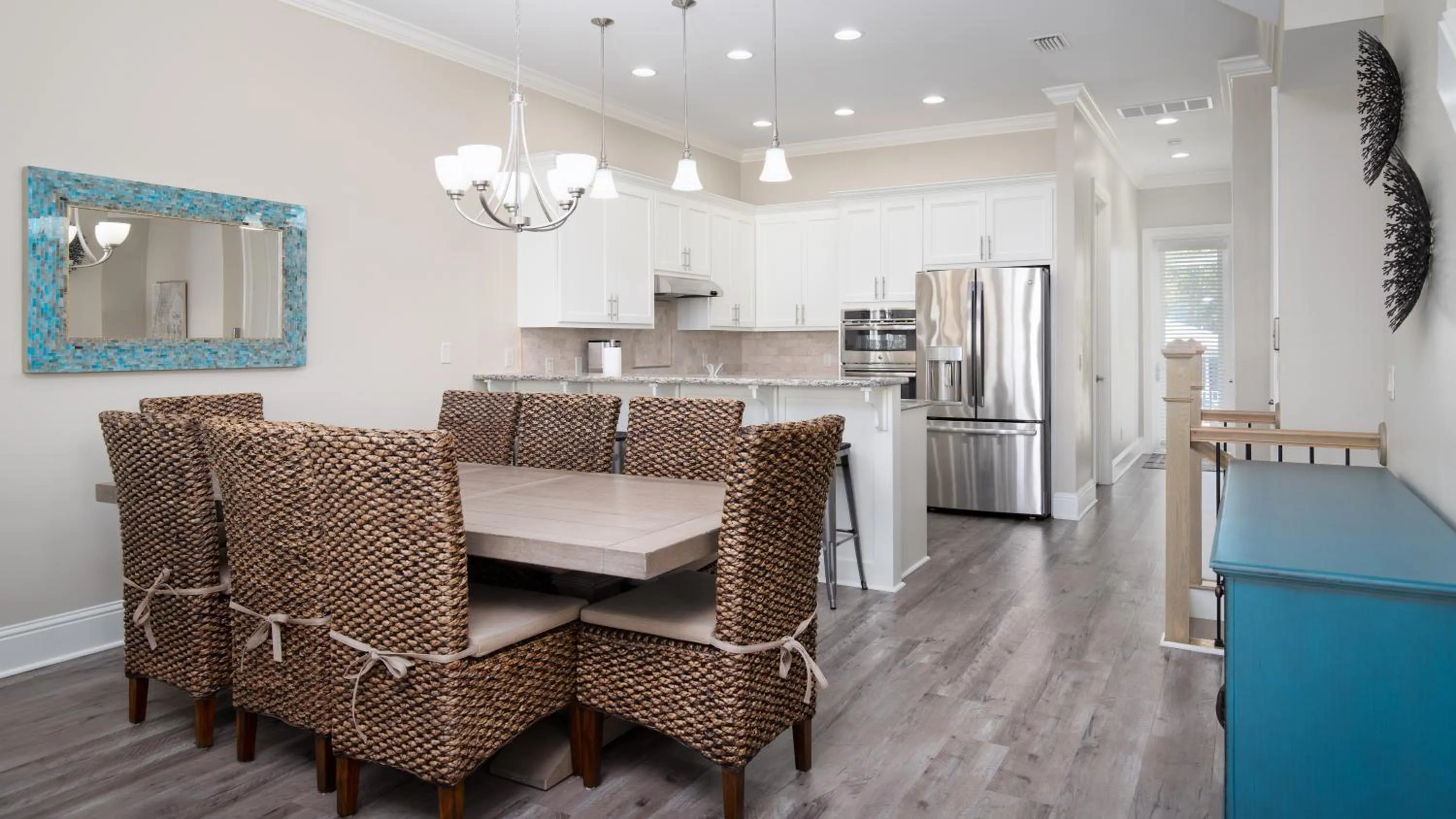 Dining area in 2 Gulf View Balconies! 3 Story Townhome With 4 Bedrooms, 4 Bathrooms! Sleeps12