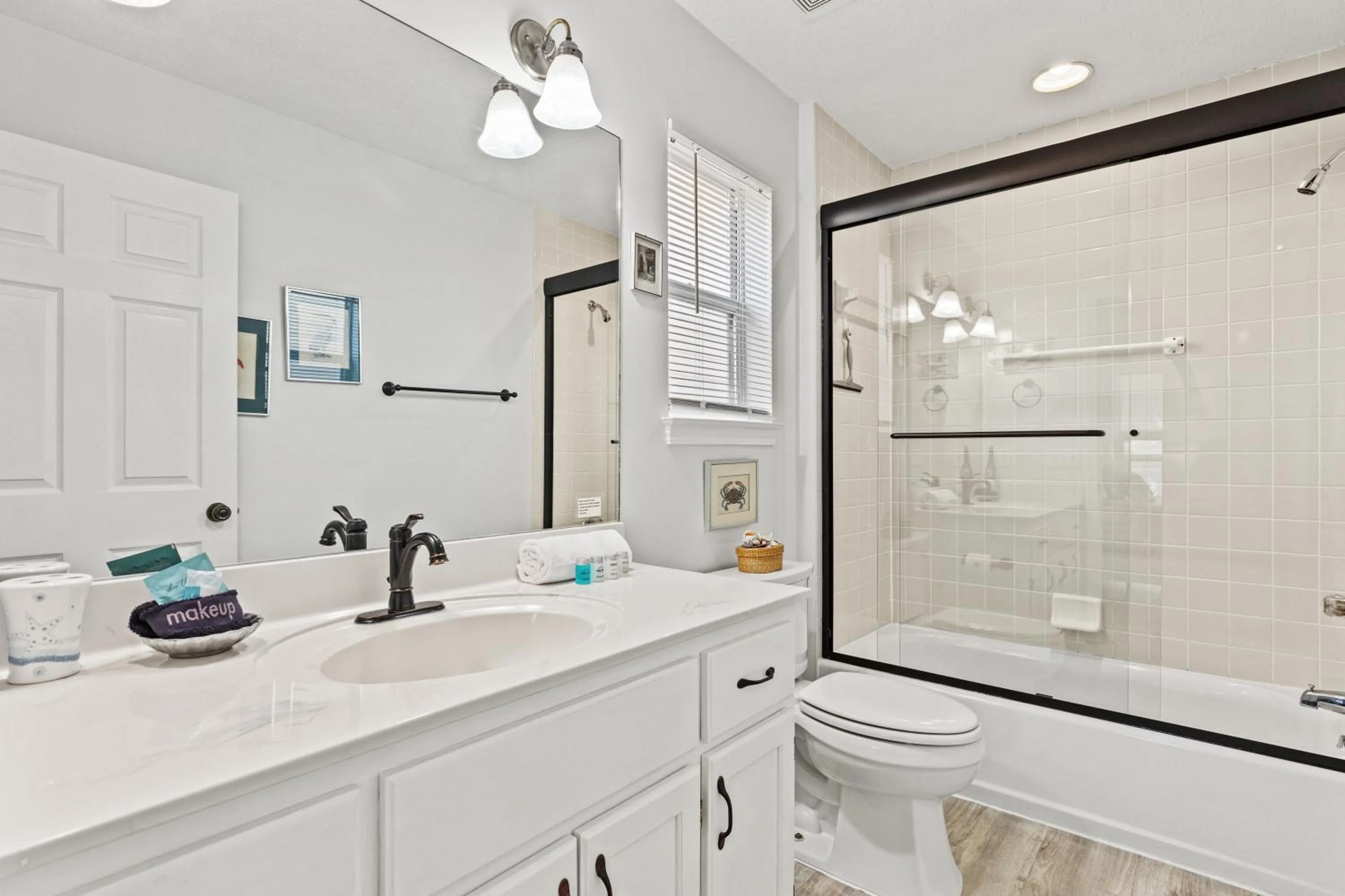 Bathroom in Vacation in This Gorgeous 2-Story Home! 3 BR 3 BA! Sleeps 8!