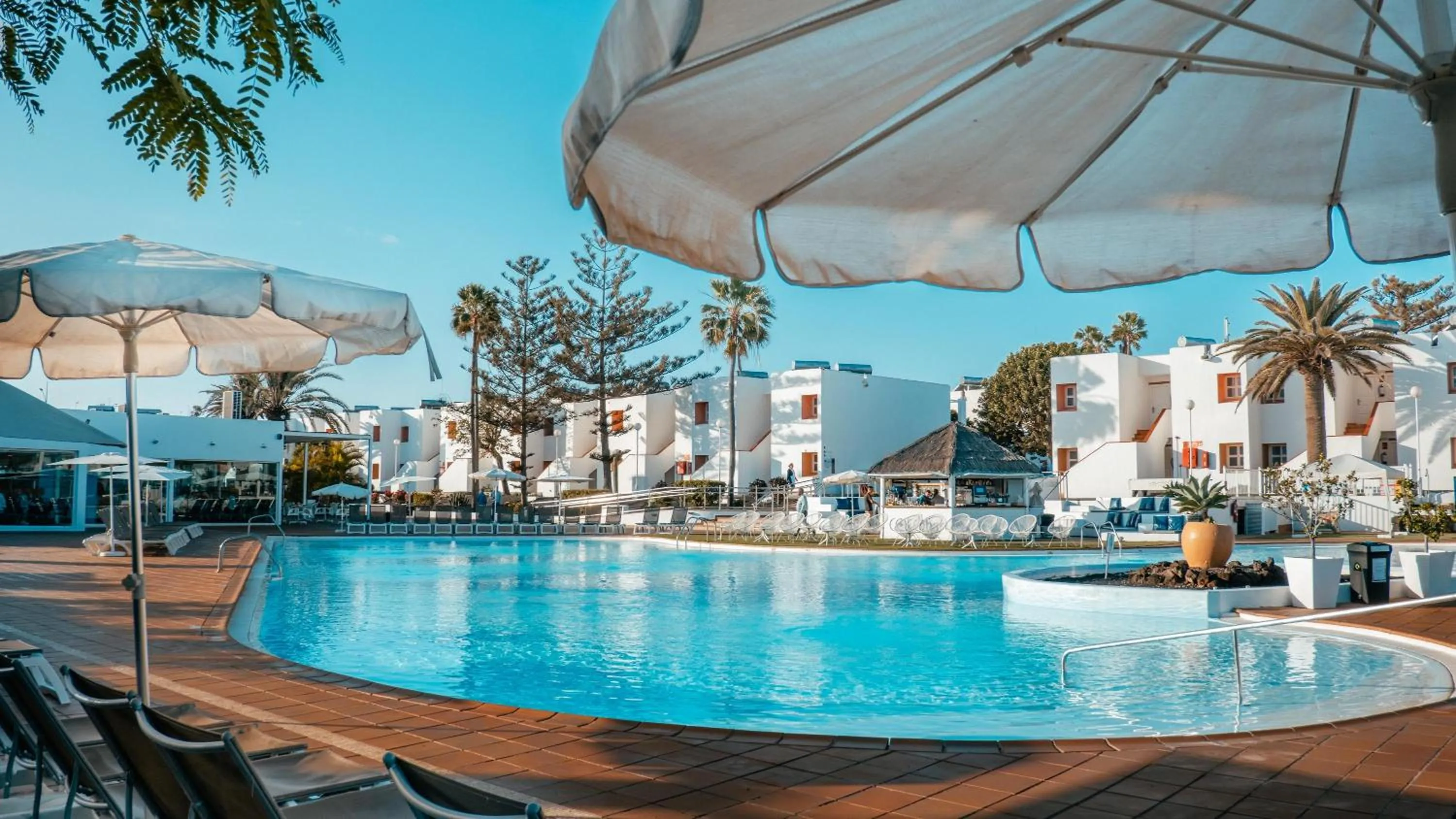 Swimming pool in Labranda Bahía de Lobos