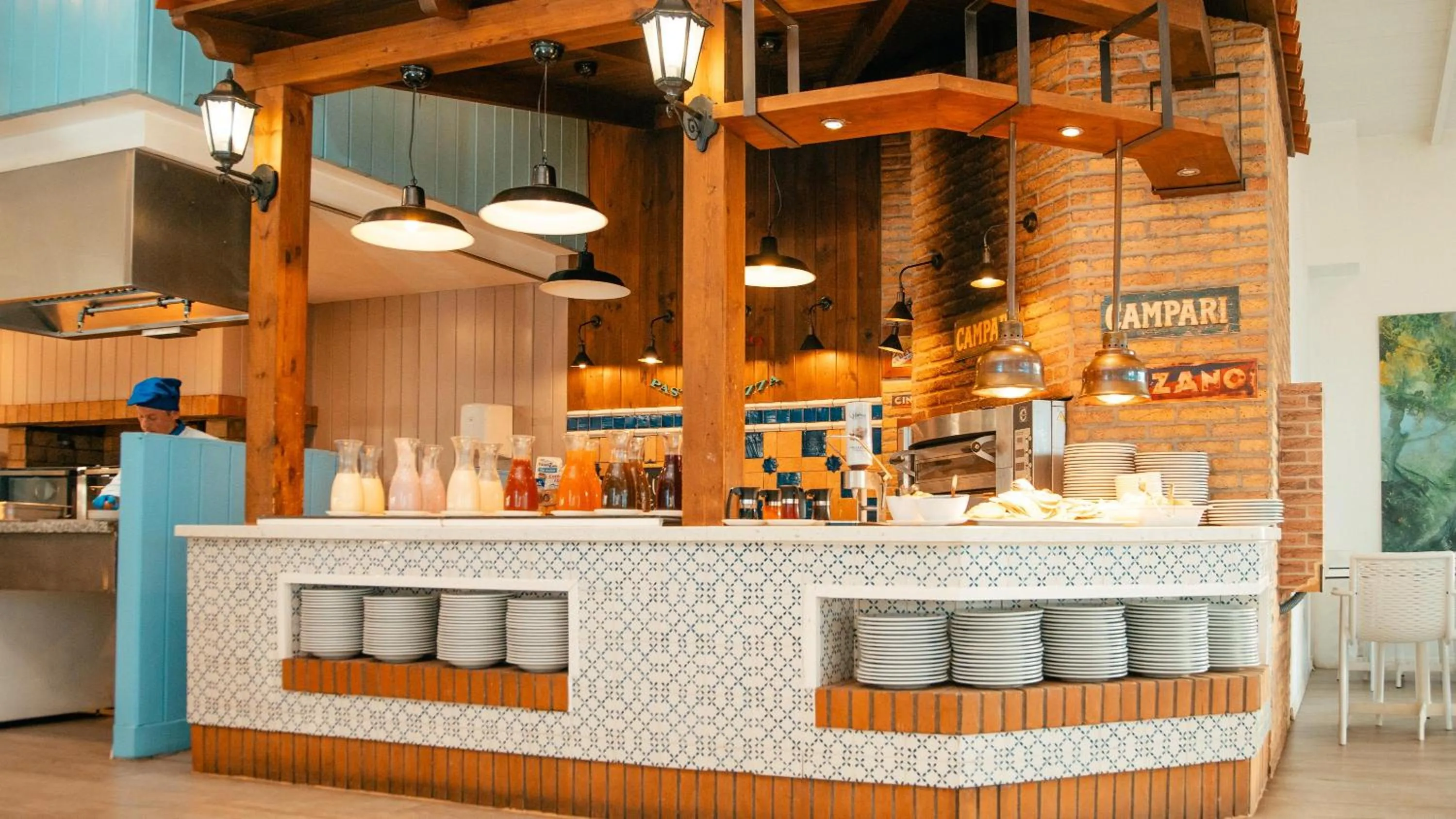 Restaurant/places to eat in Labranda Bahía de Lobos