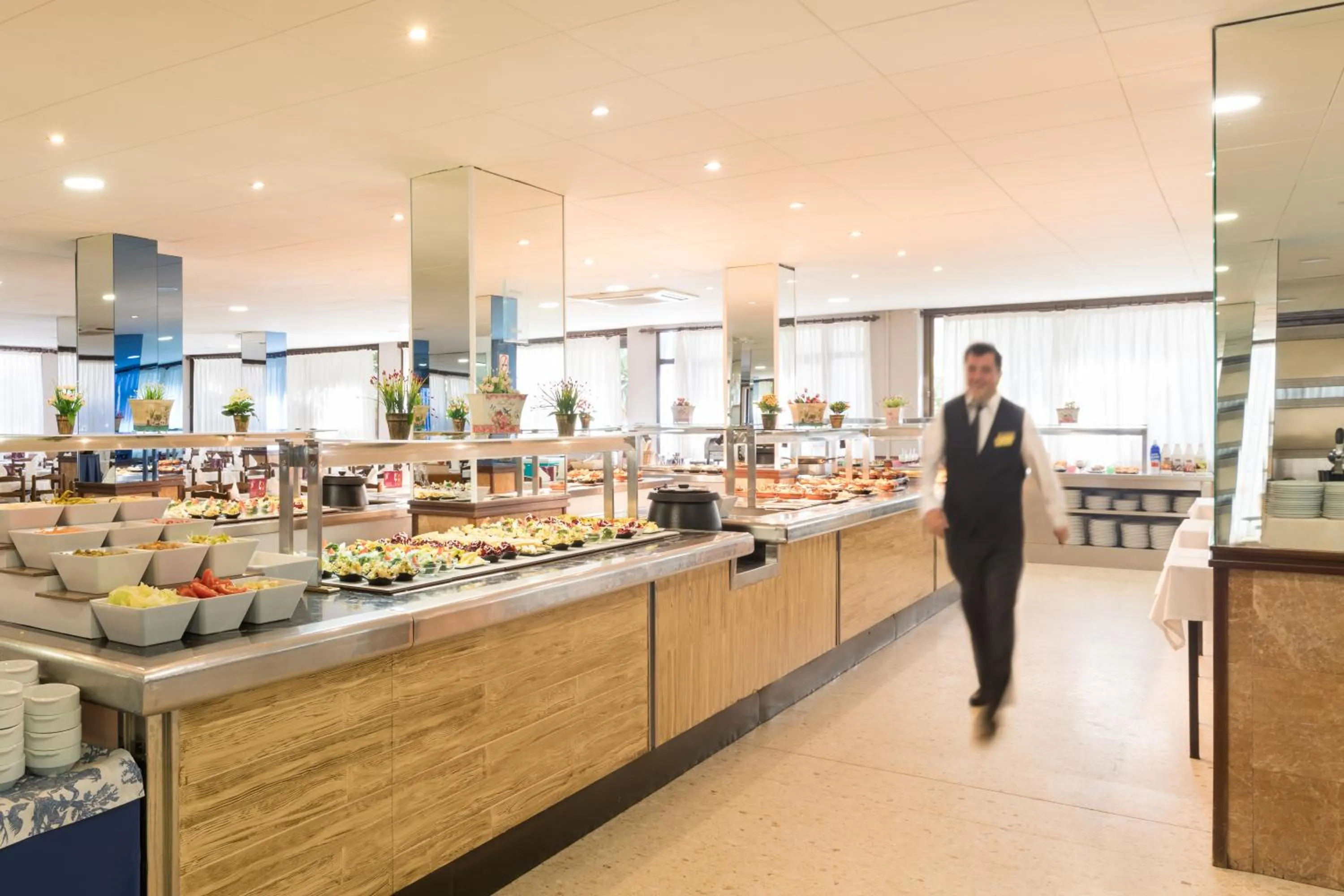 Staff in htop Palm Beach & SPA #htopEnjoy