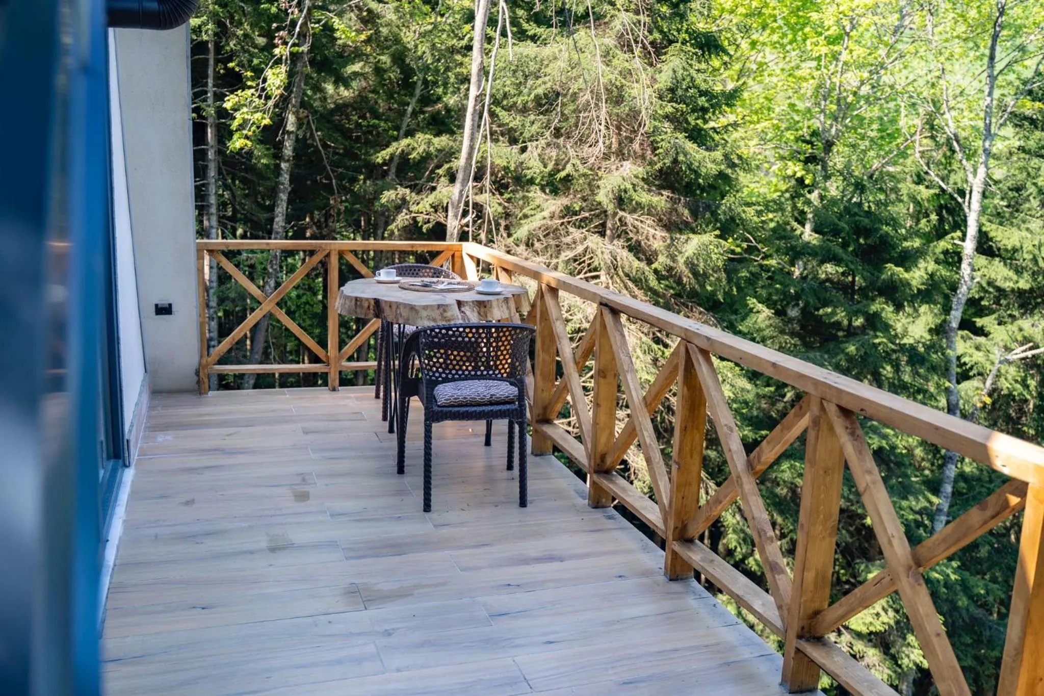Patio in Montana Suite Bungalows