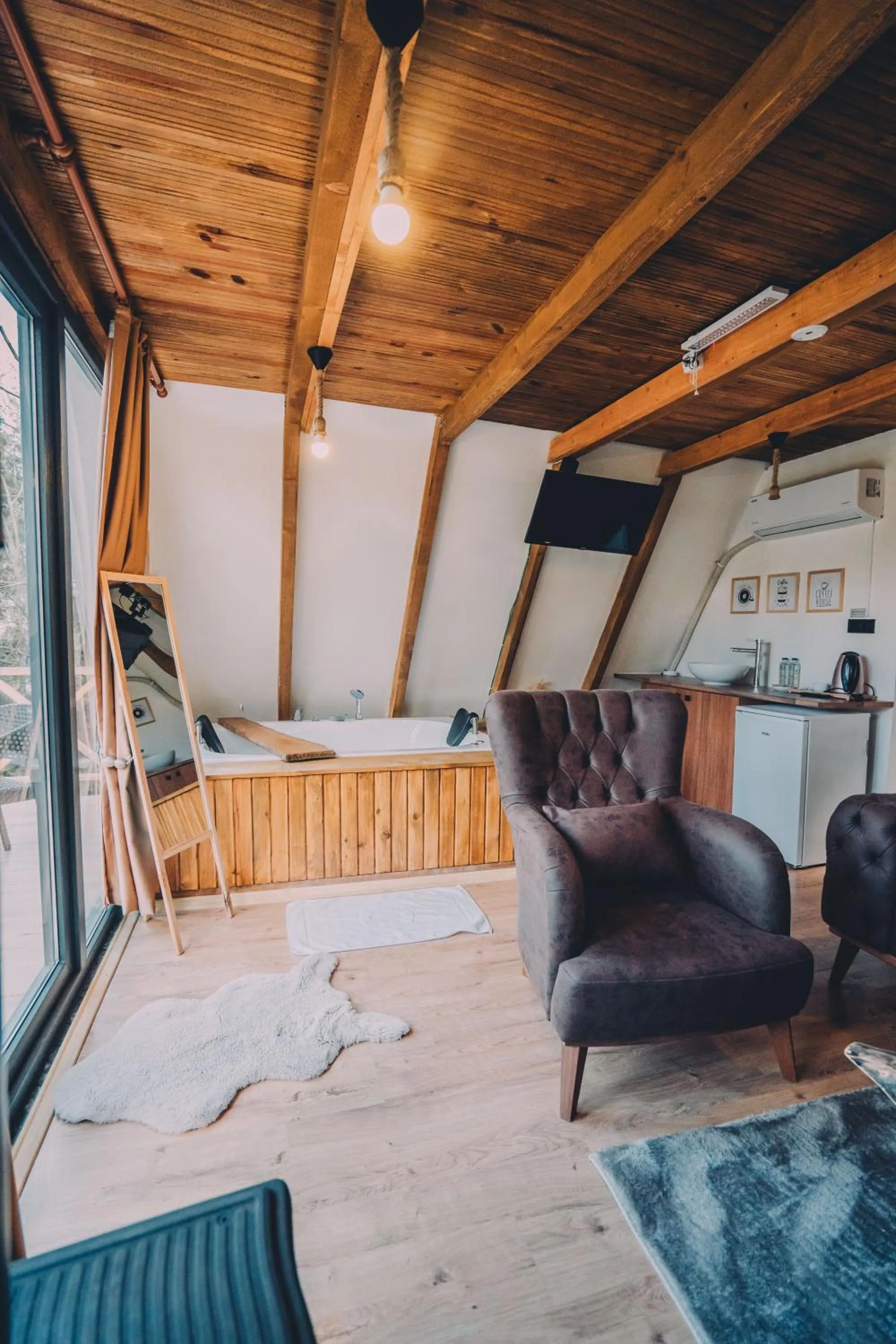 Bathroom in Montana Suite Bungalows