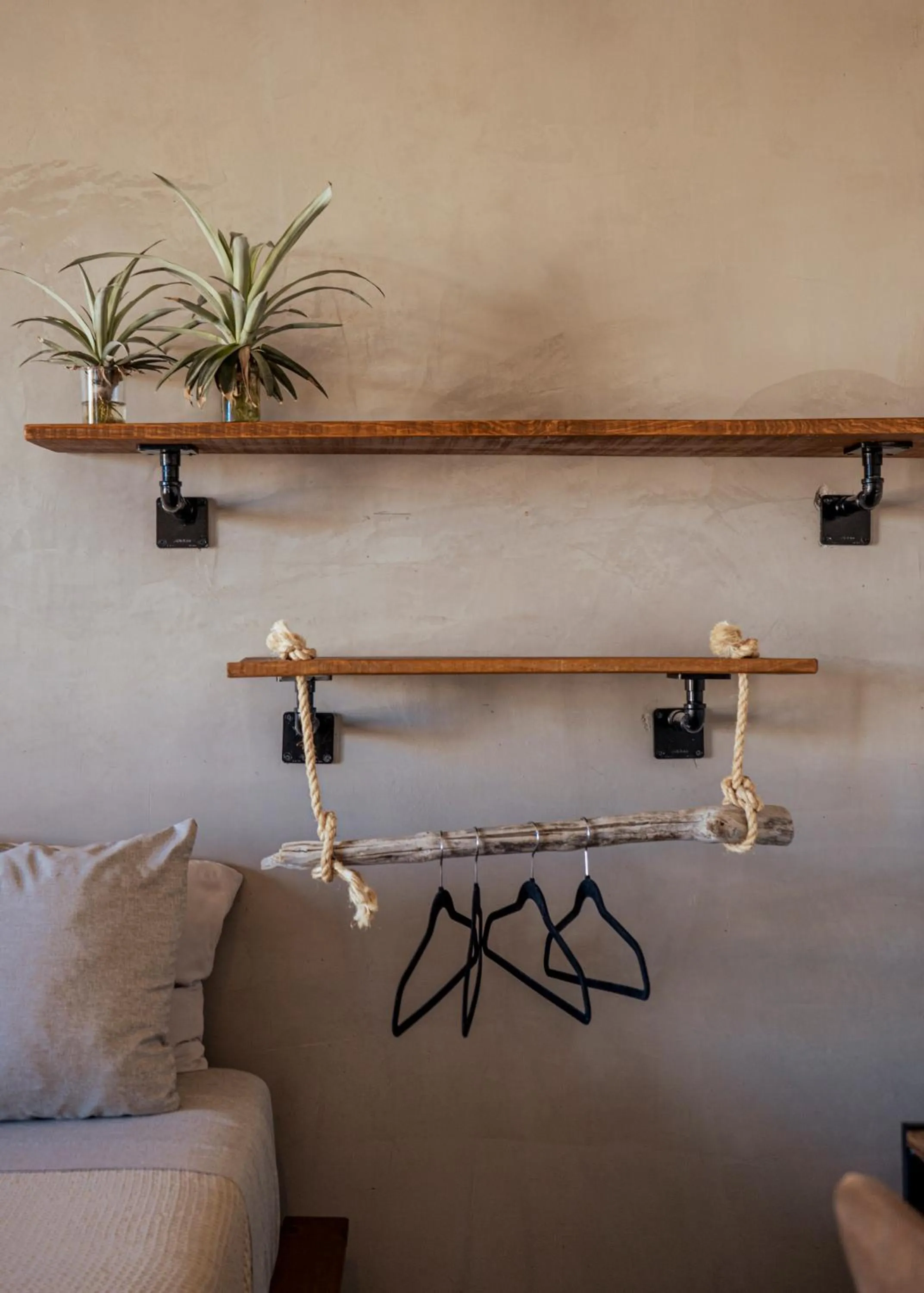 wardrobe in Baja Temple