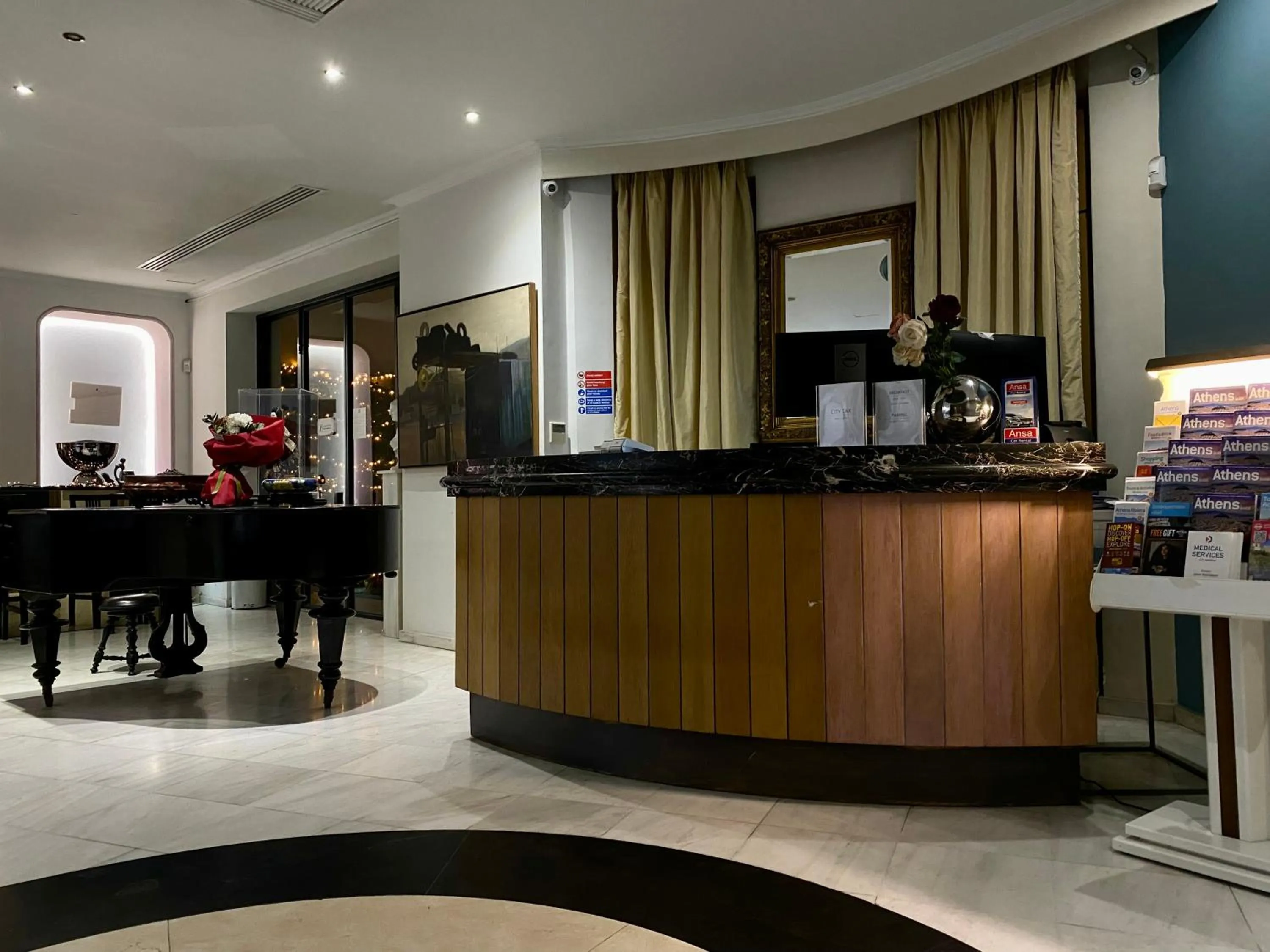 Lobby or reception in Art Hotel Athens