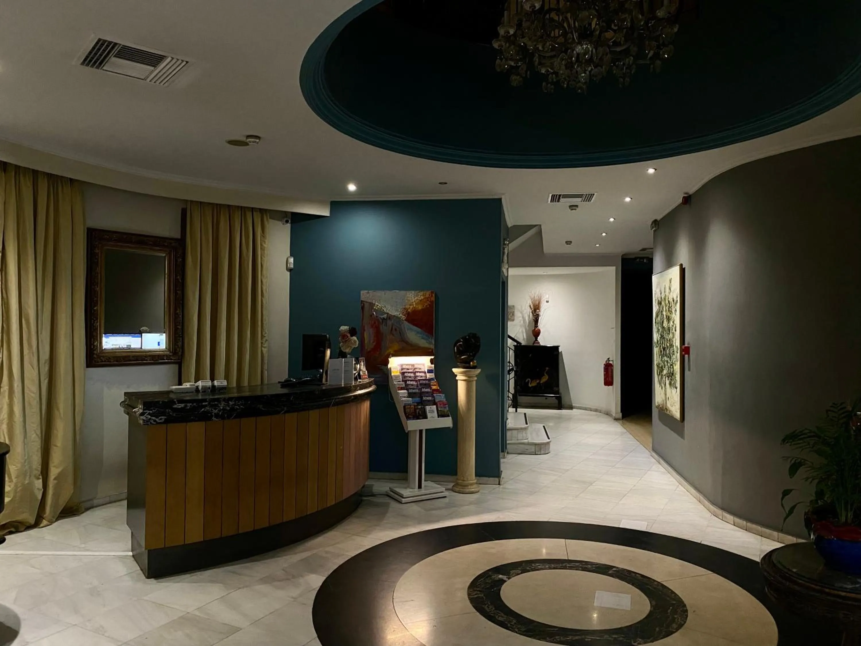 Lobby or reception in Art Hotel Athens