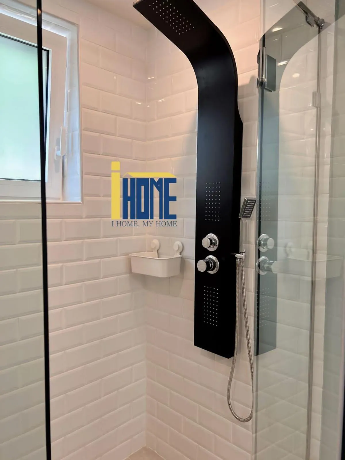 Shower in Skiathou 12 Contemporary Residences