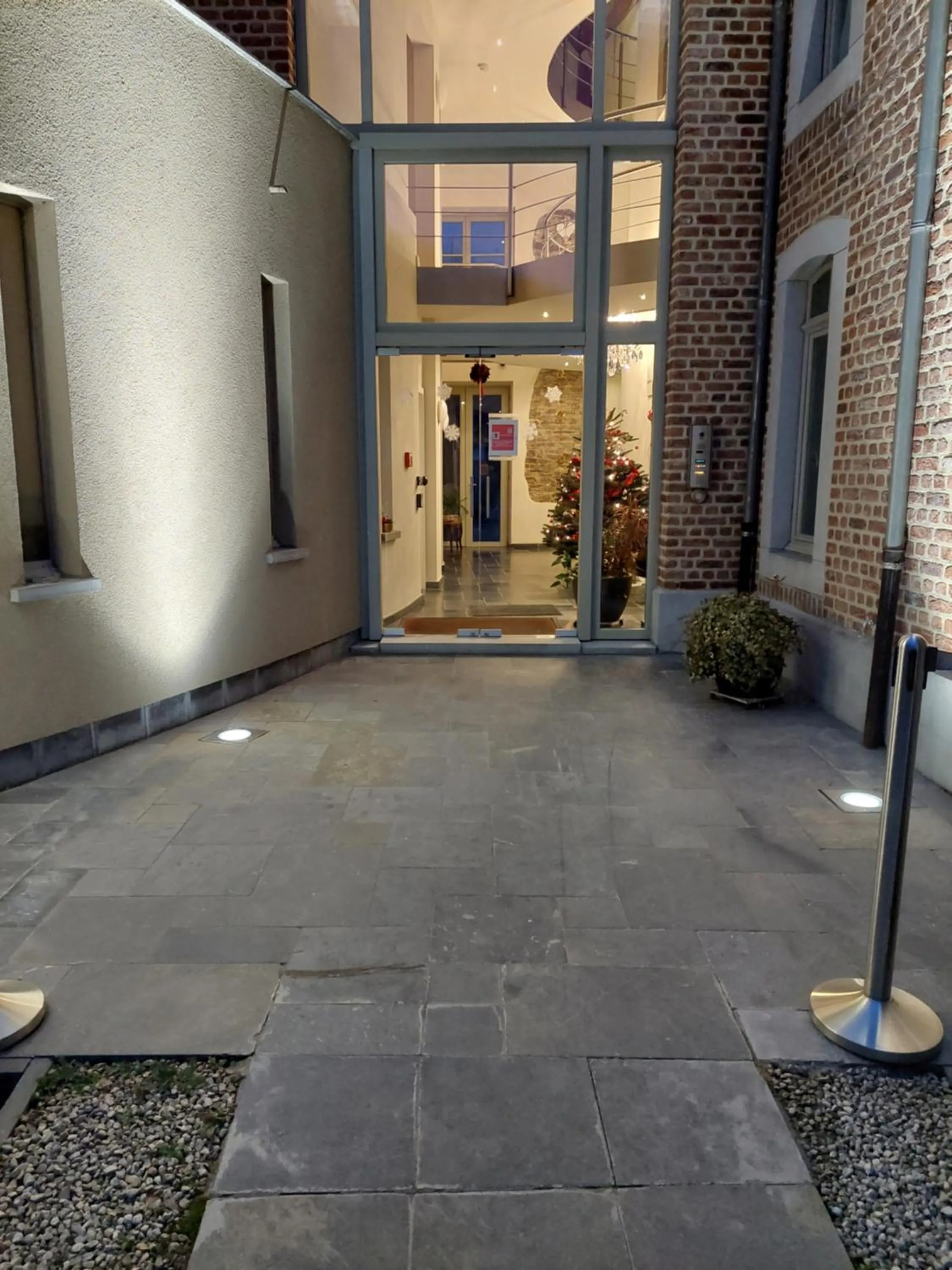 La chambre et le studio du château du golf de Bernalmont