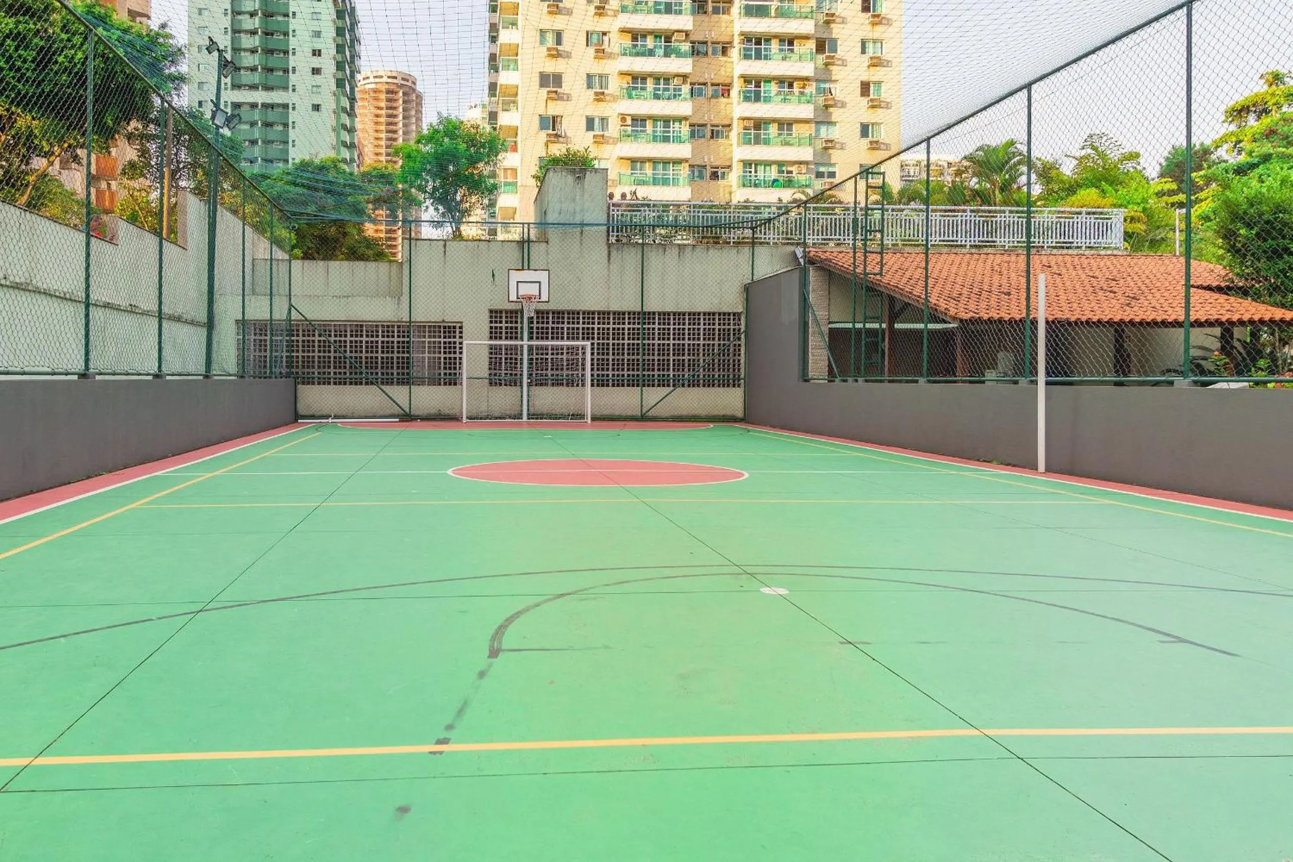 Garden view in Confortável apto 2Qtos c/ Varanda e Vista Mar