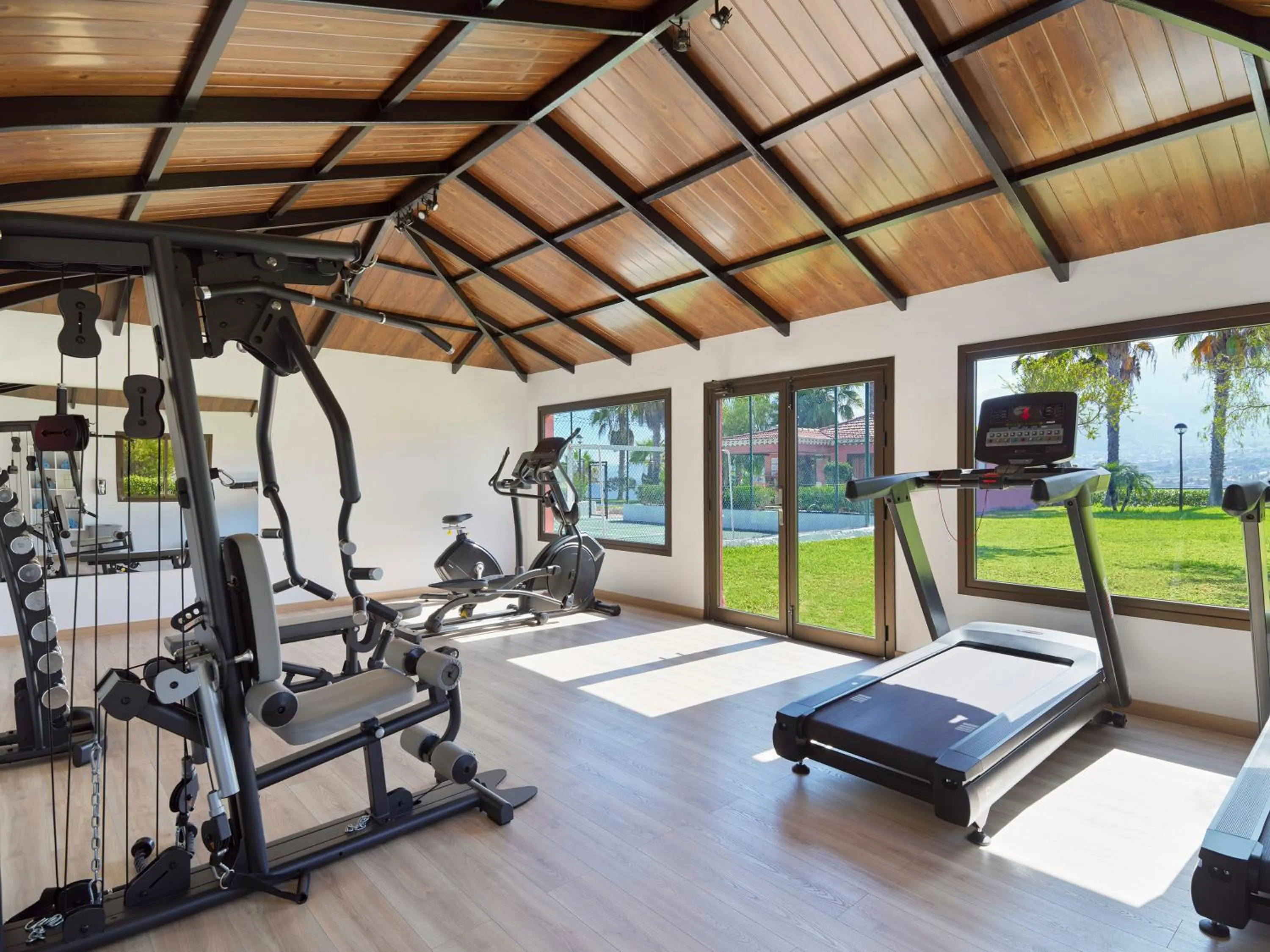 Fitness centre/facilities in Hotel Las Águilas Tenerife, Affiliated by Meliá