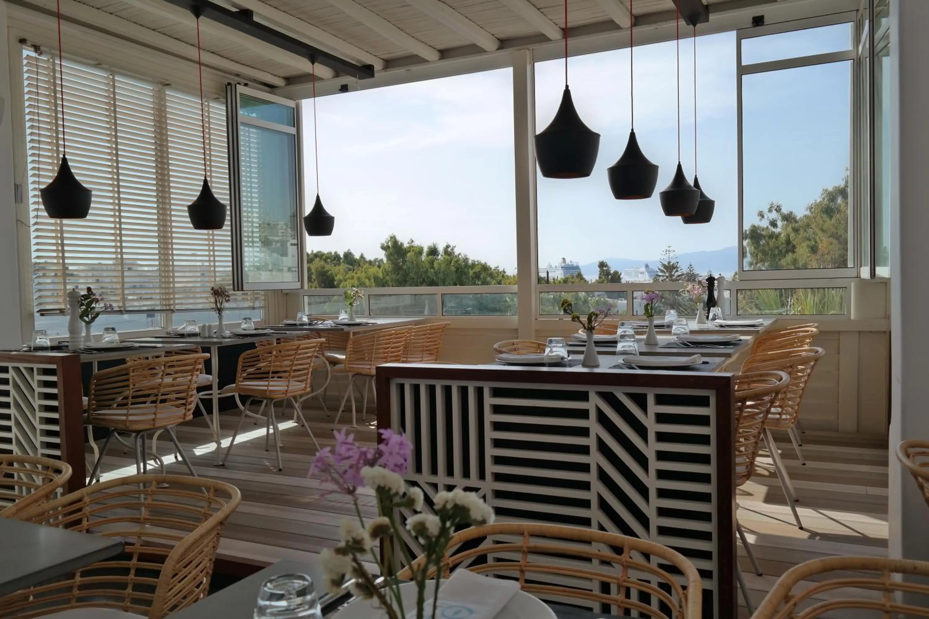 Restaurant/places to eat in Semeli Hotel Mykonos