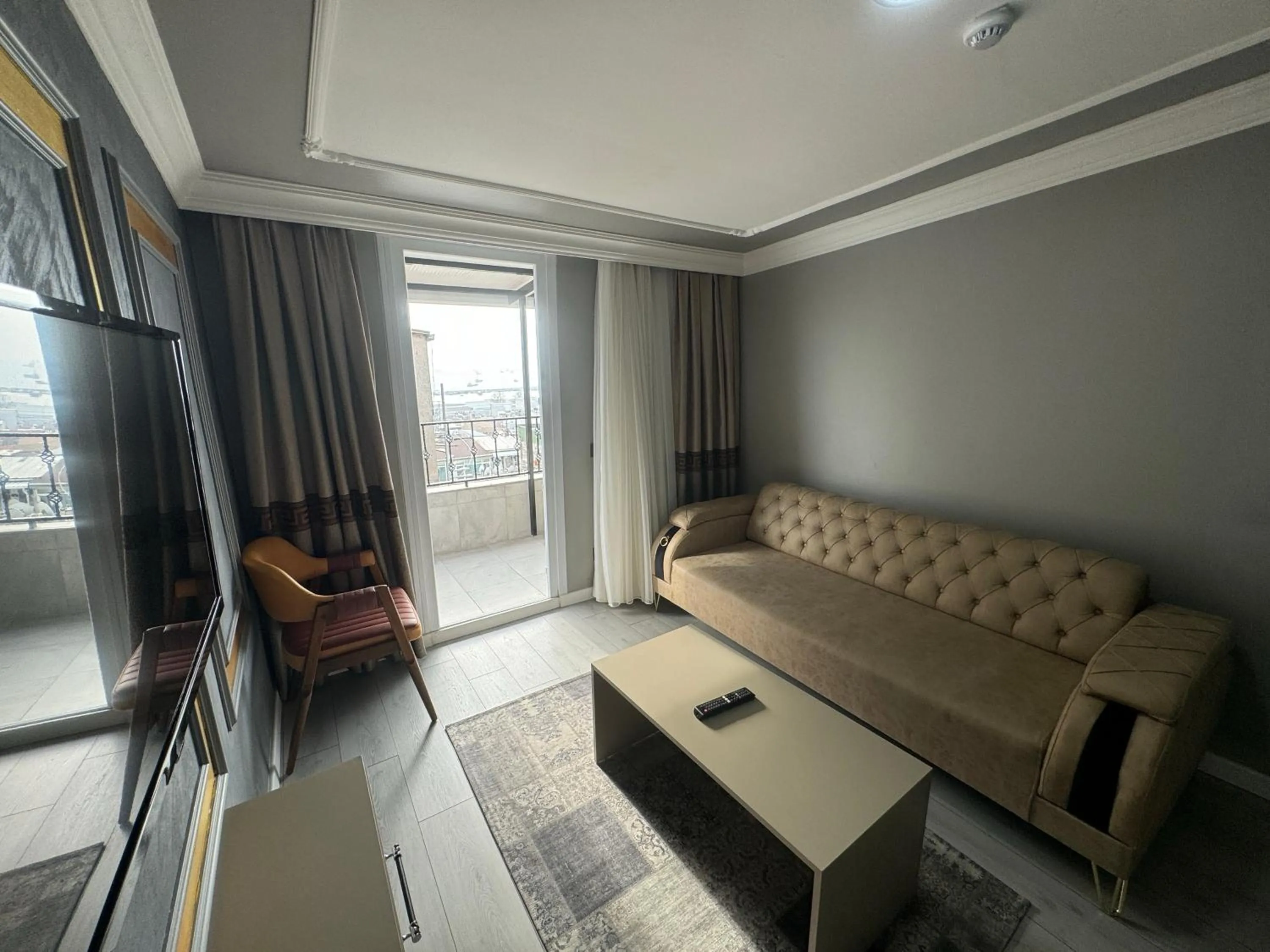 Living room in Naif Bey Hotel