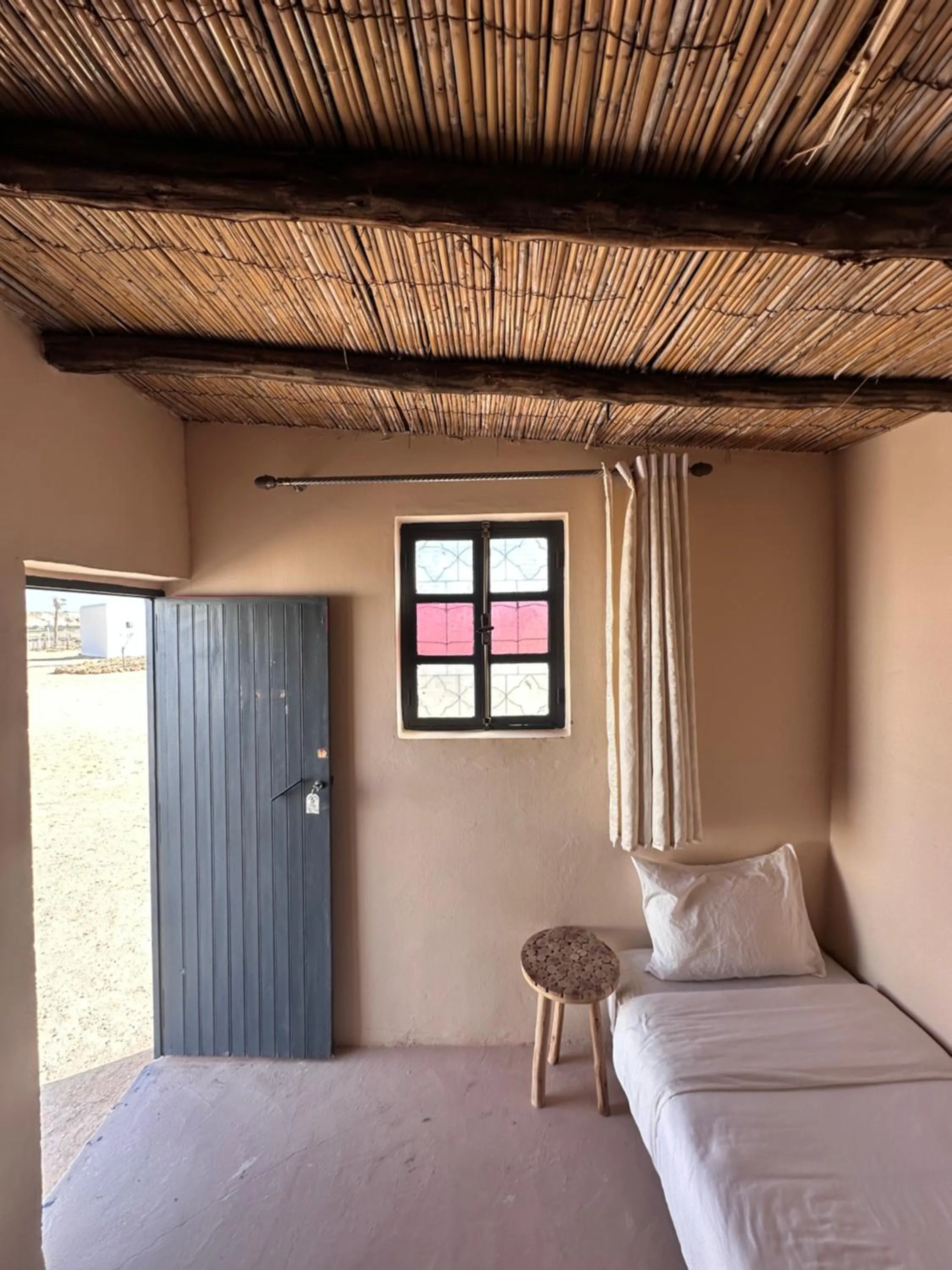 Bed in Desert Sands Dakhla Lagoon View & Kitesurf Spot