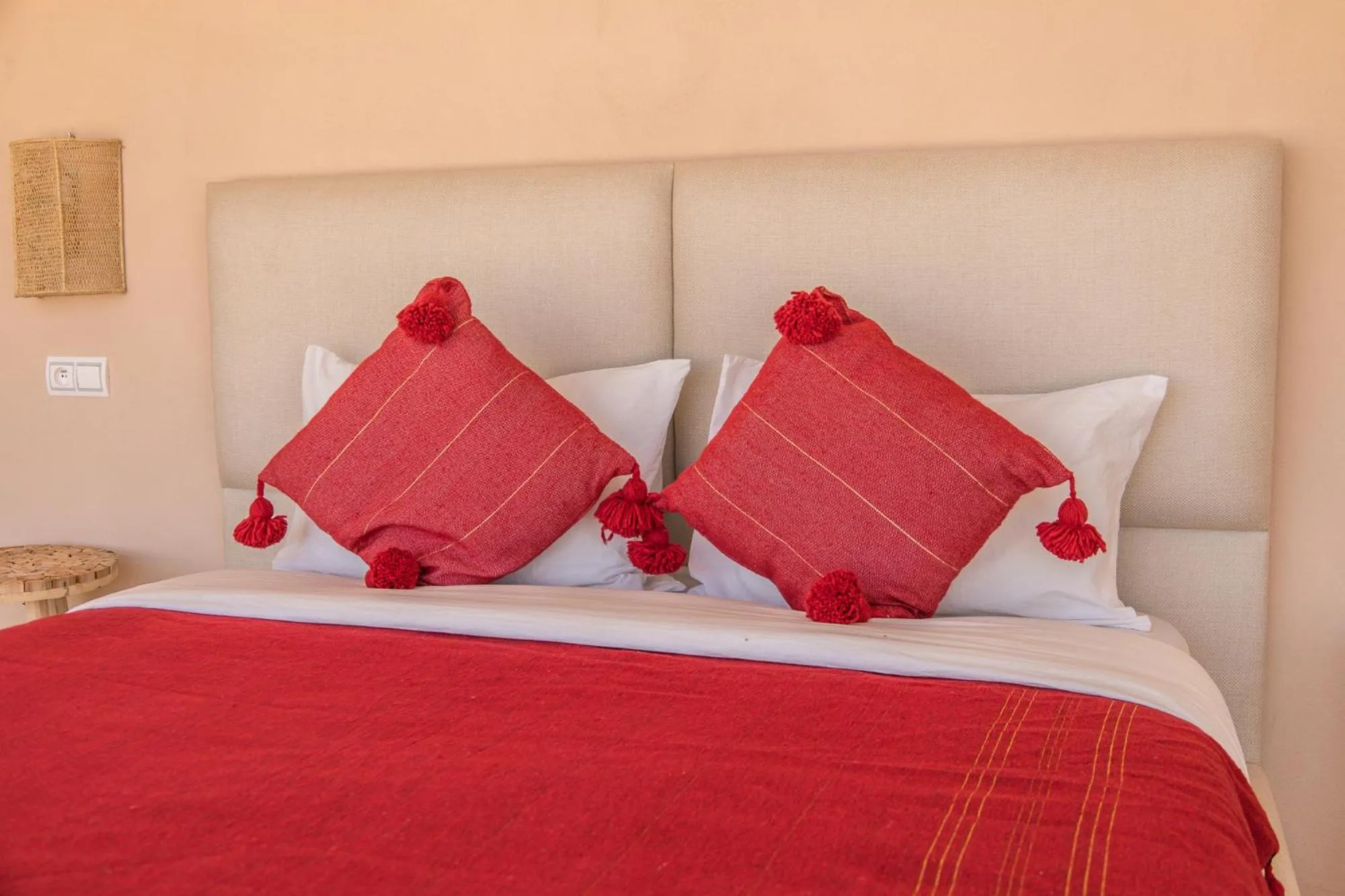 Bed in Desert Sands Dakhla Lagoon View & Kitesurf Spot