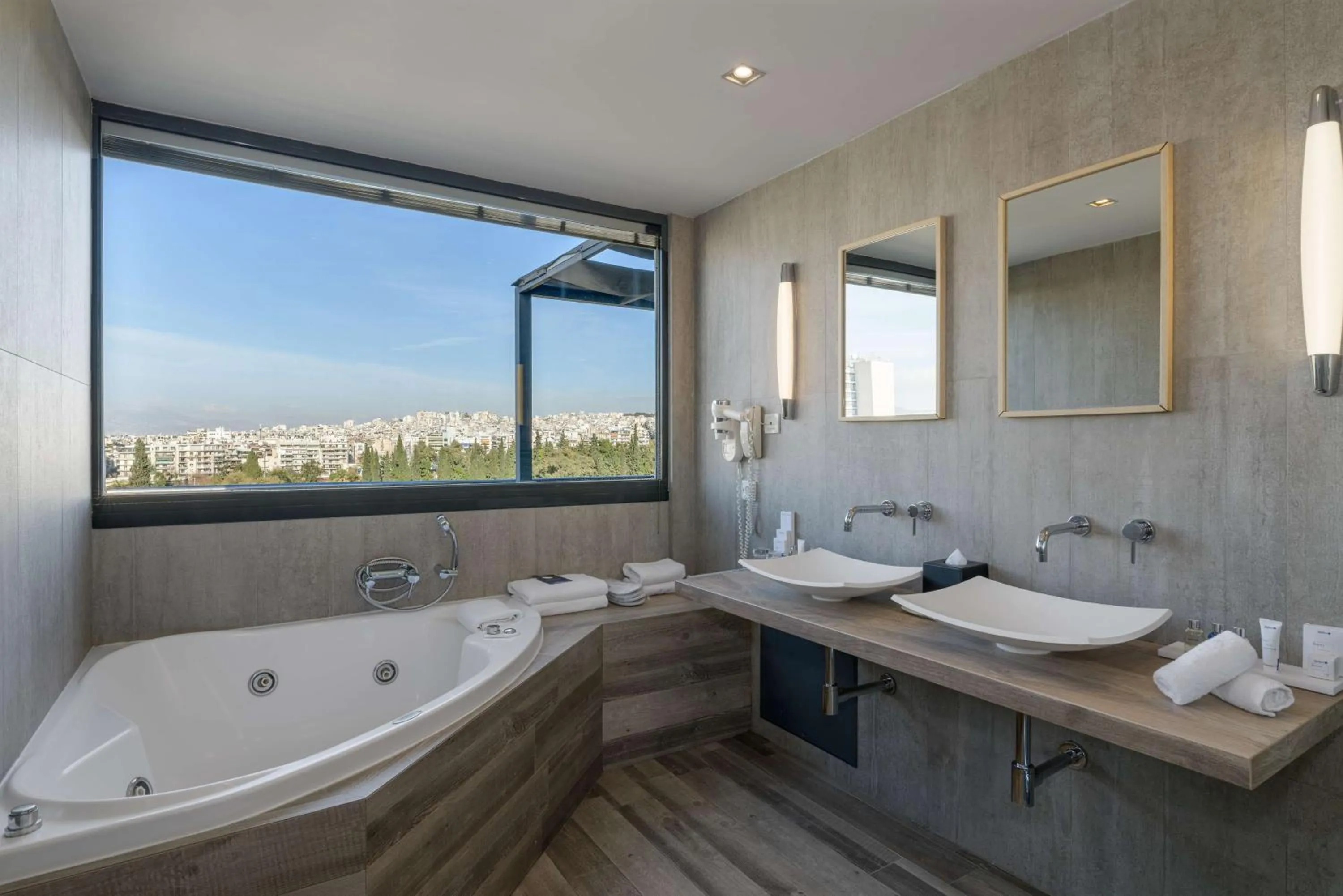 Bathroom in Radisson Blu Park Hotel Athens