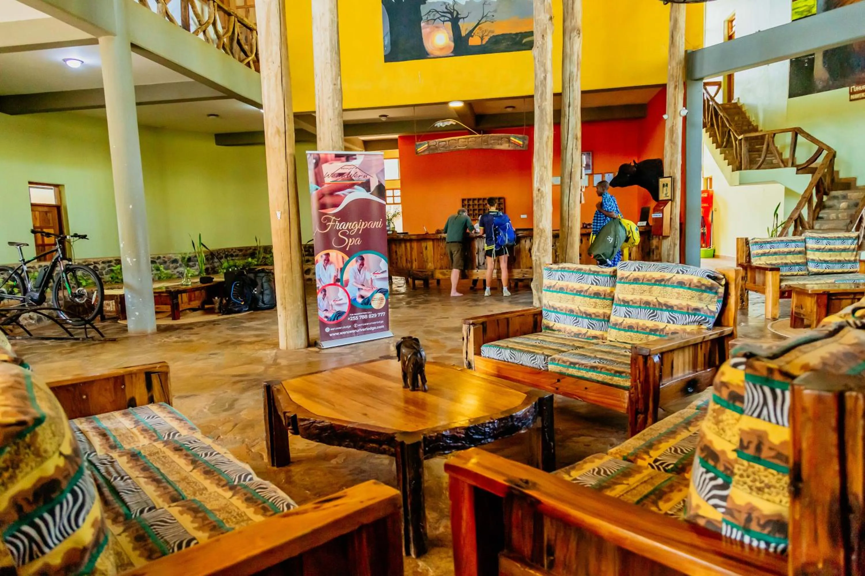 Seating area in Weru Weru River Lodge