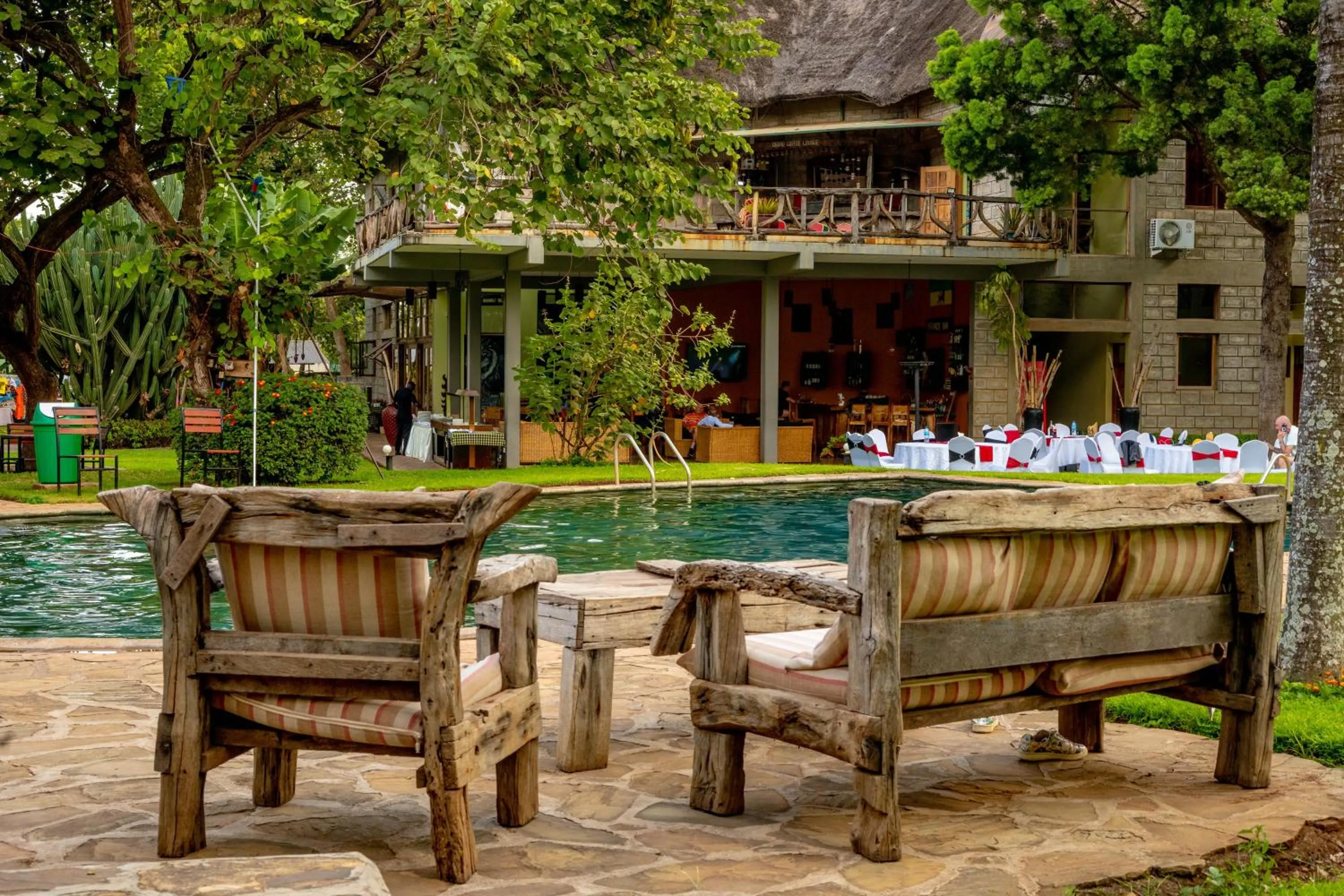 Swimming pool in Weru Weru River Lodge