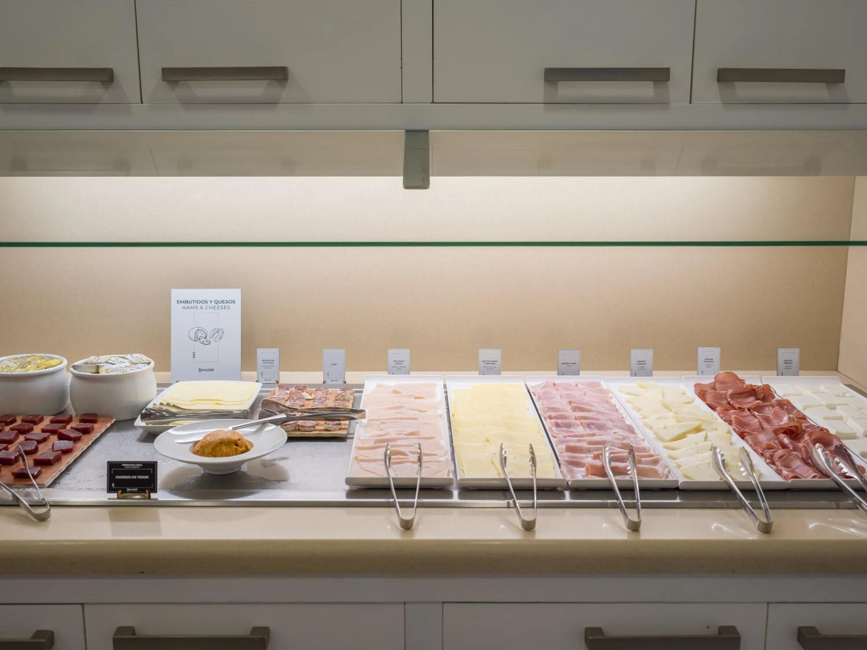 Breakfast in Sercotel Hotel Parque