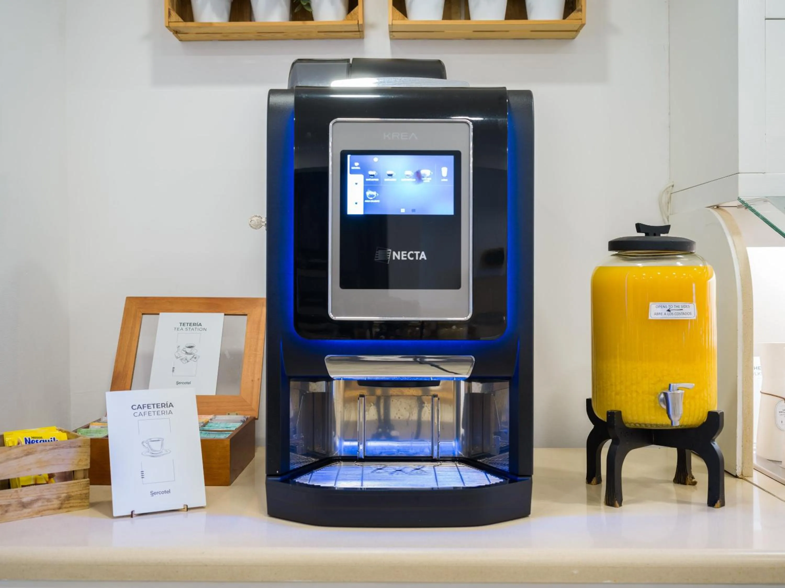 Breakfast in Sercotel Hotel Parque