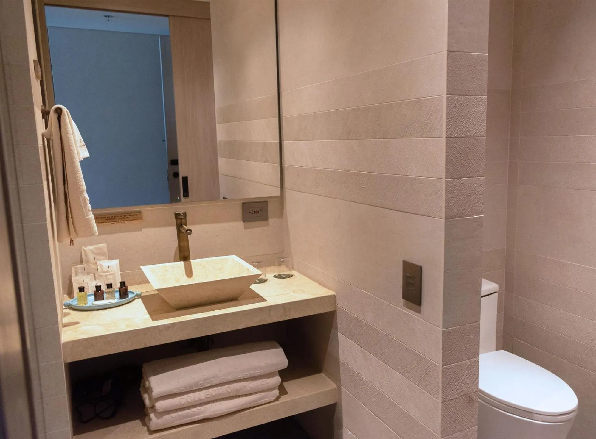 Shower in Nattivo Collection Hotel