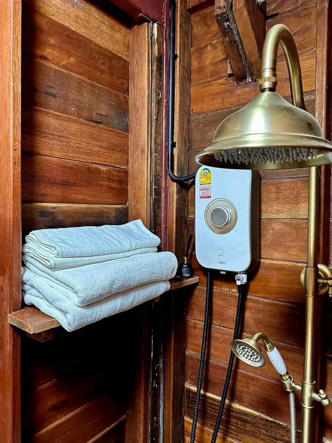 Bathroom, Bed in RuenKijja