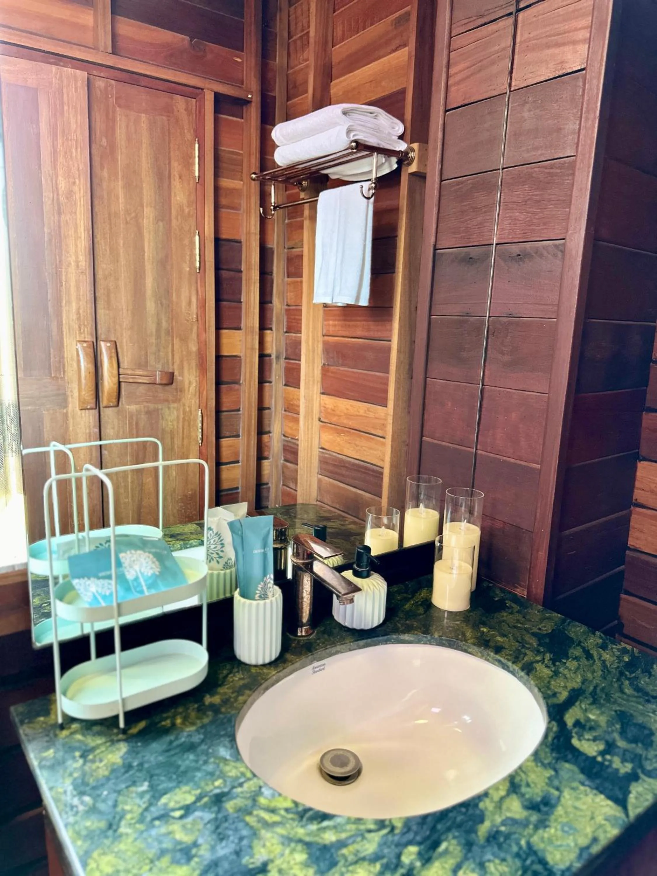 Bathroom in RuenKijja