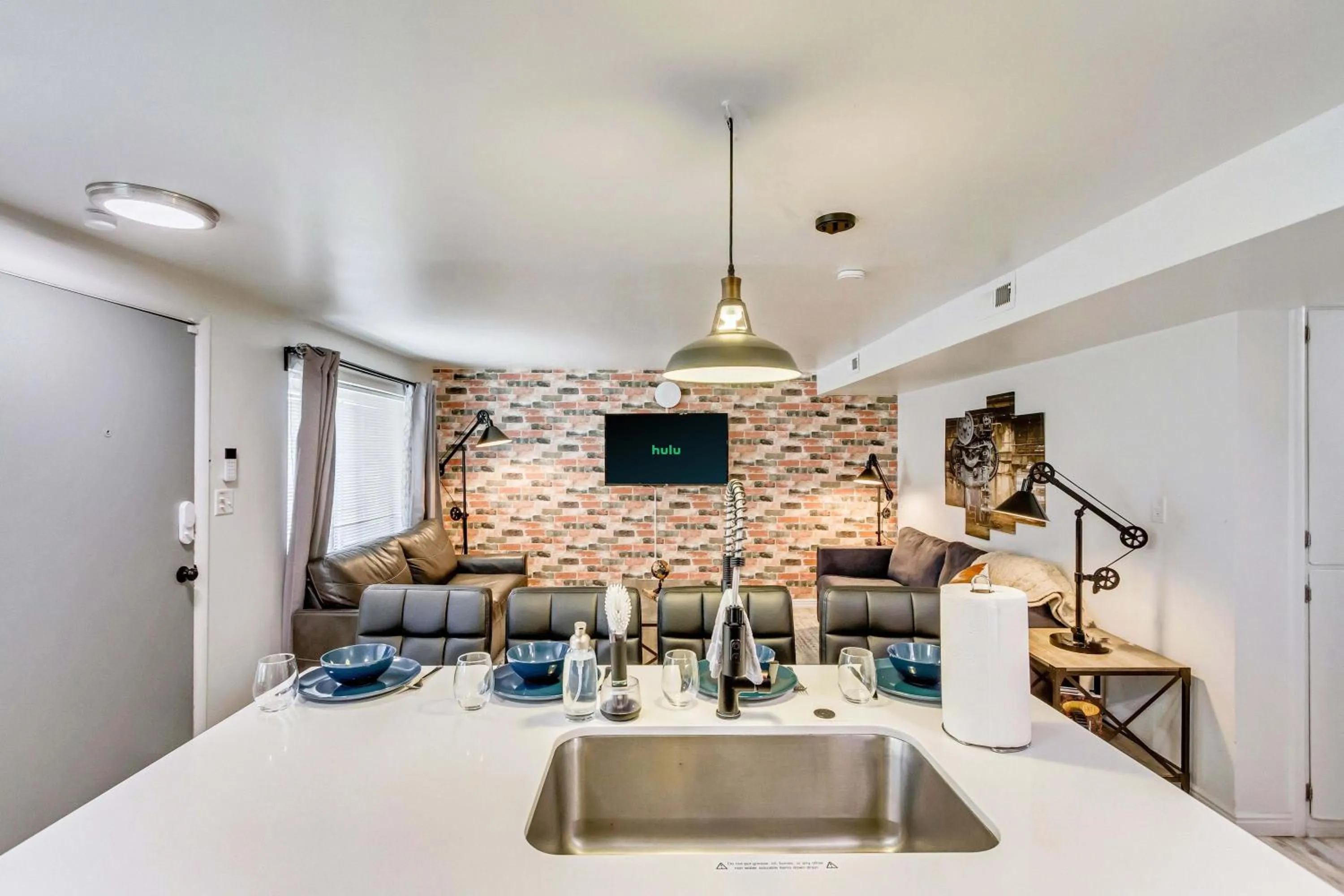 Living room in Marmalade by Cloud Dream Homes