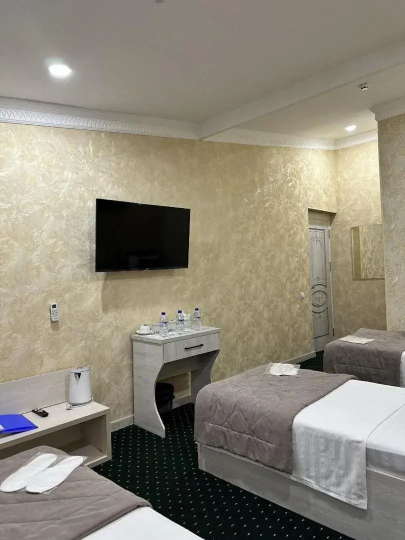 Comfort Triple Room in SEMURG HOTEL Comfort Triple Room in SEMURG HOTEL