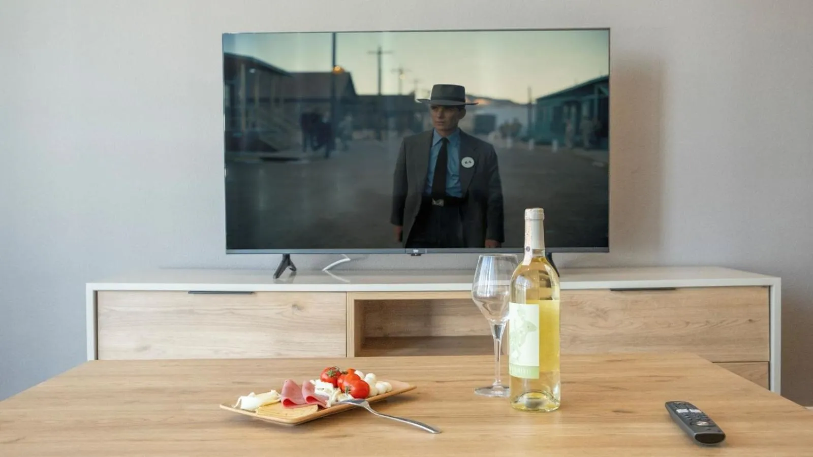 TV and multimedia in Sirius Town Residence and Spa