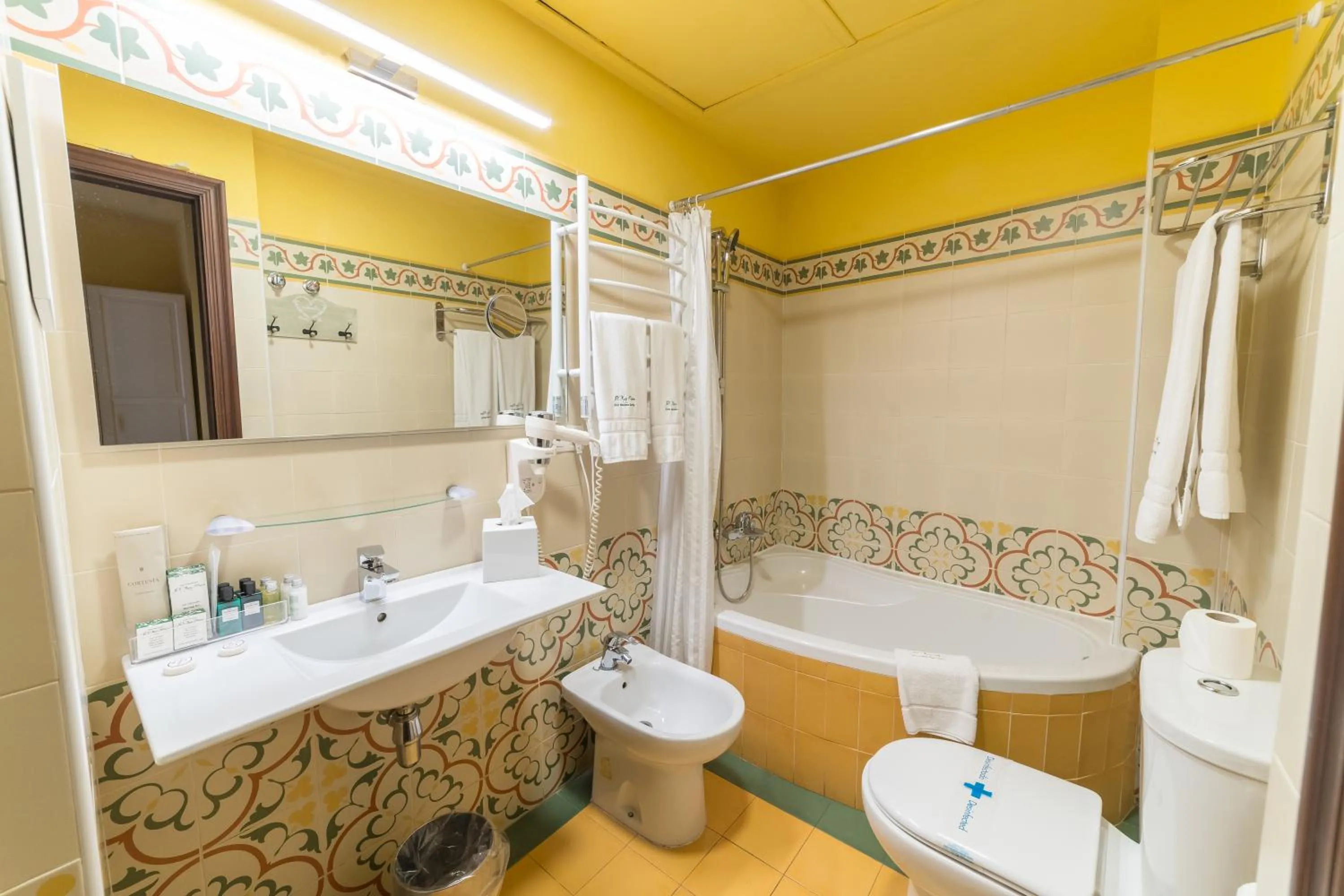 Bathroom in El Rey Moro Hotel Boutique