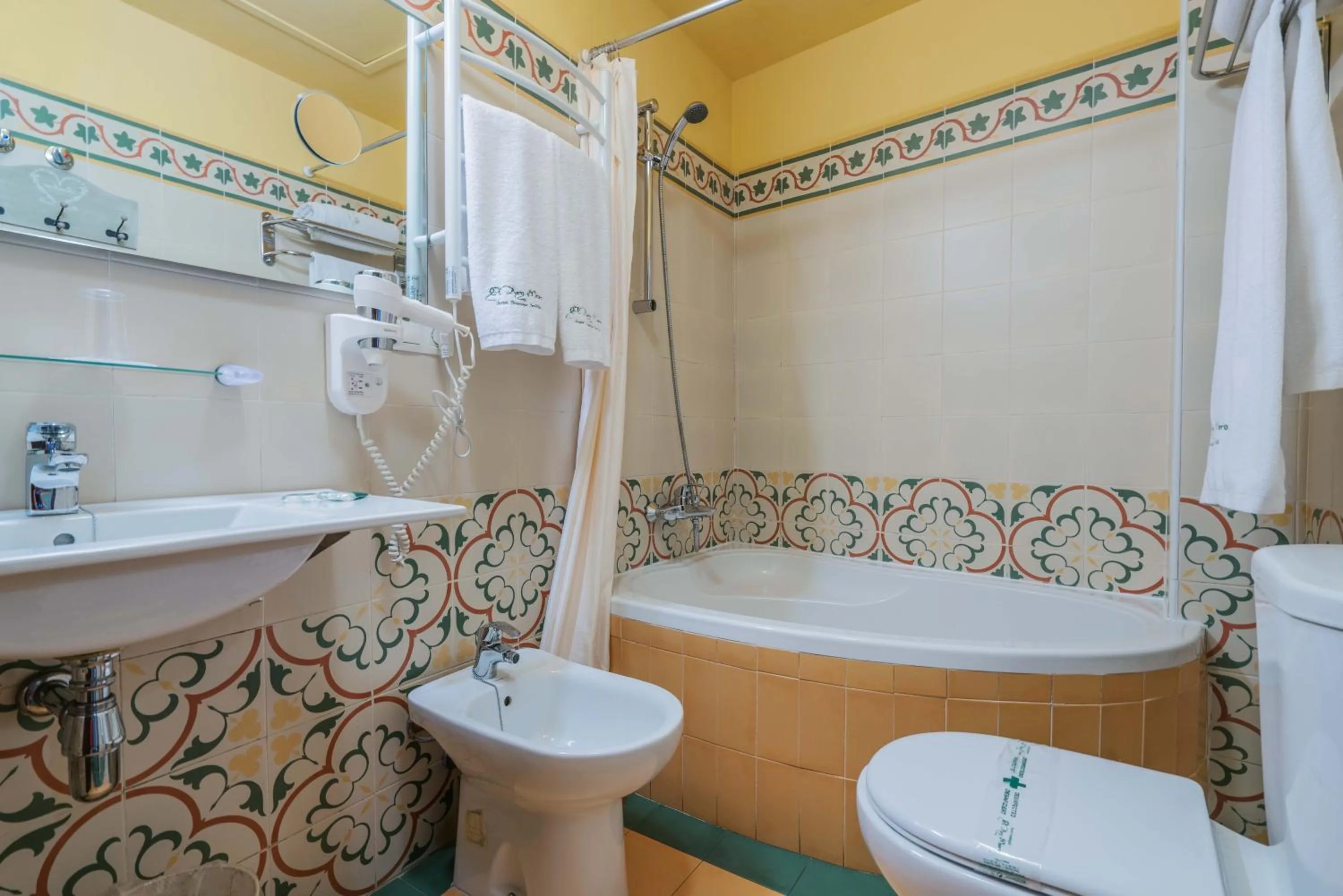 Bathroom in El Rey Moro Hotel Boutique