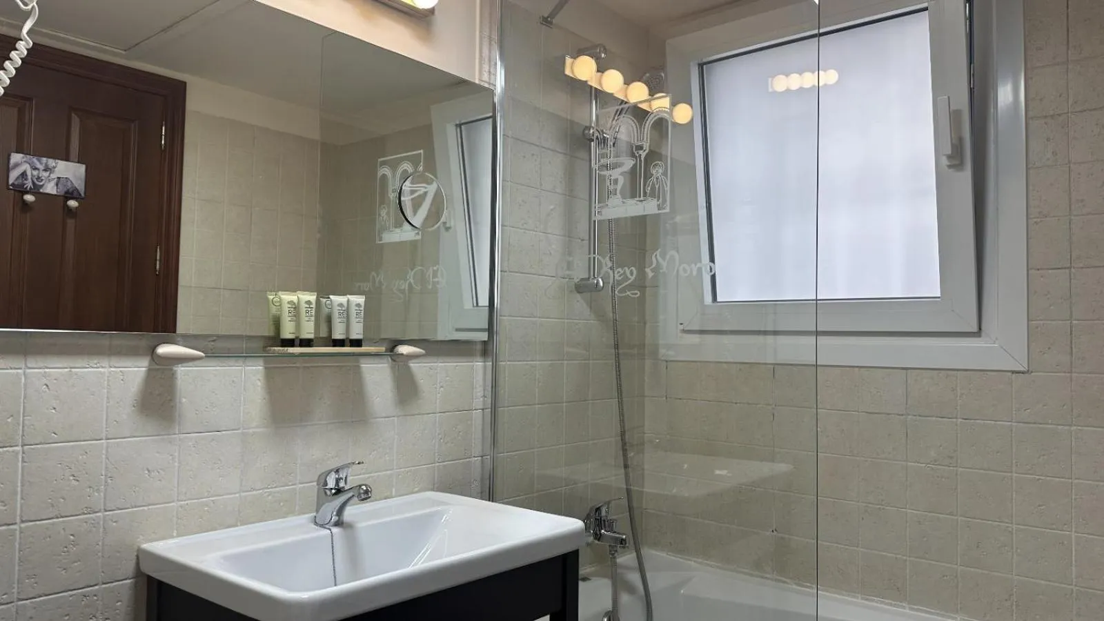 Bathroom in El Rey Moro Hotel Boutique