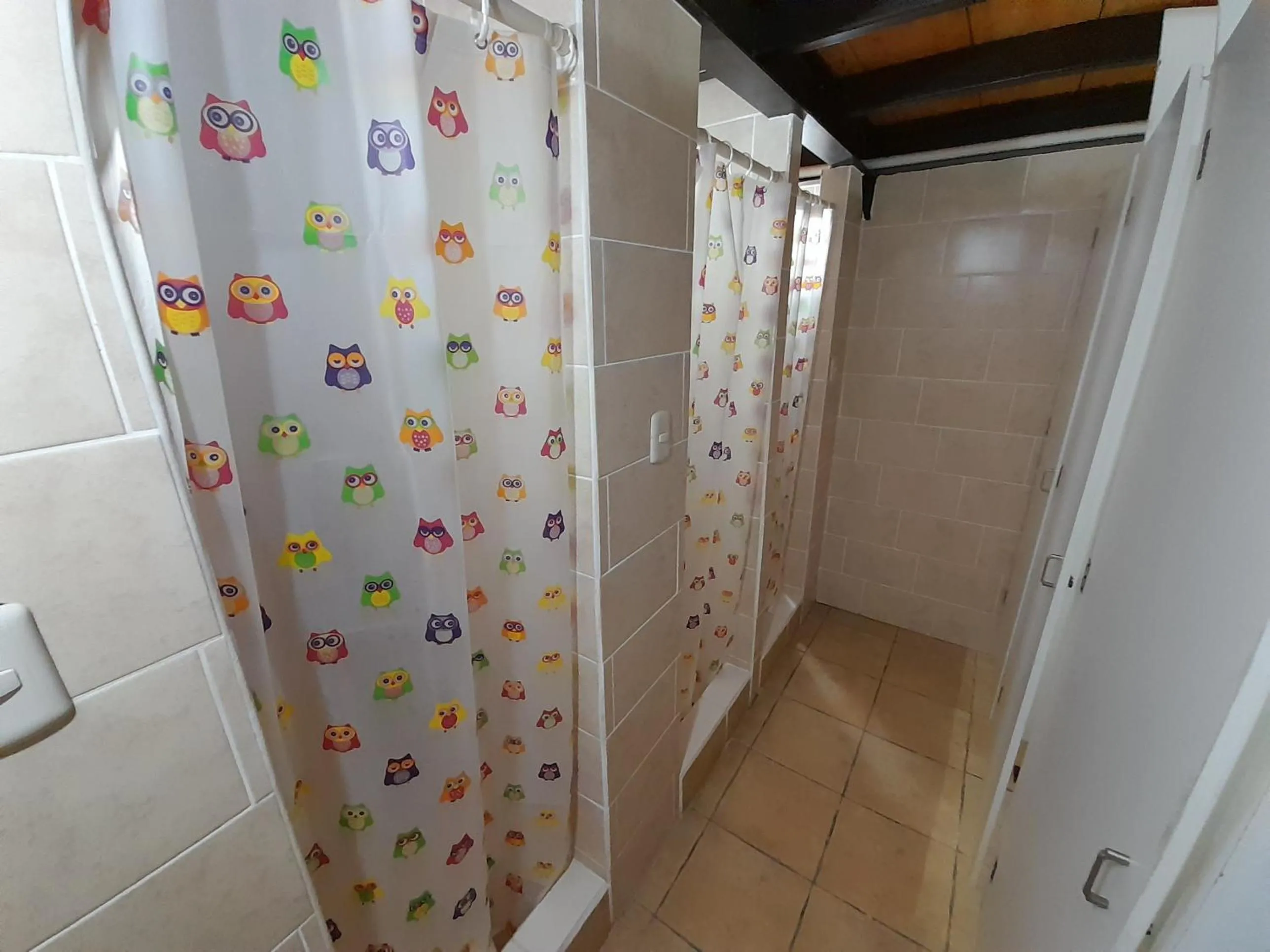 Shower in Hostal Casa Búho