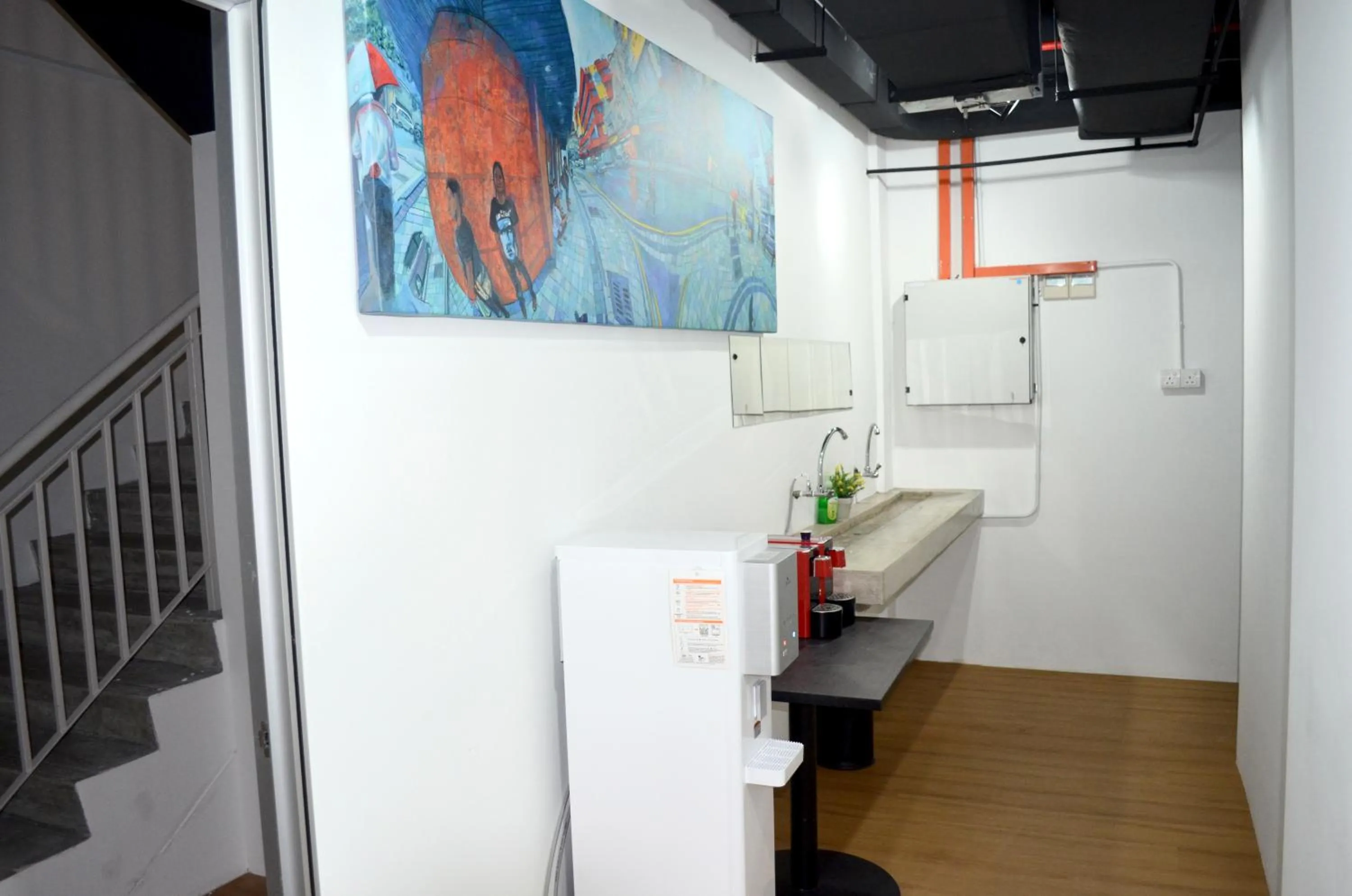 Area and facilities in RED ROOM Kuala Lumpur