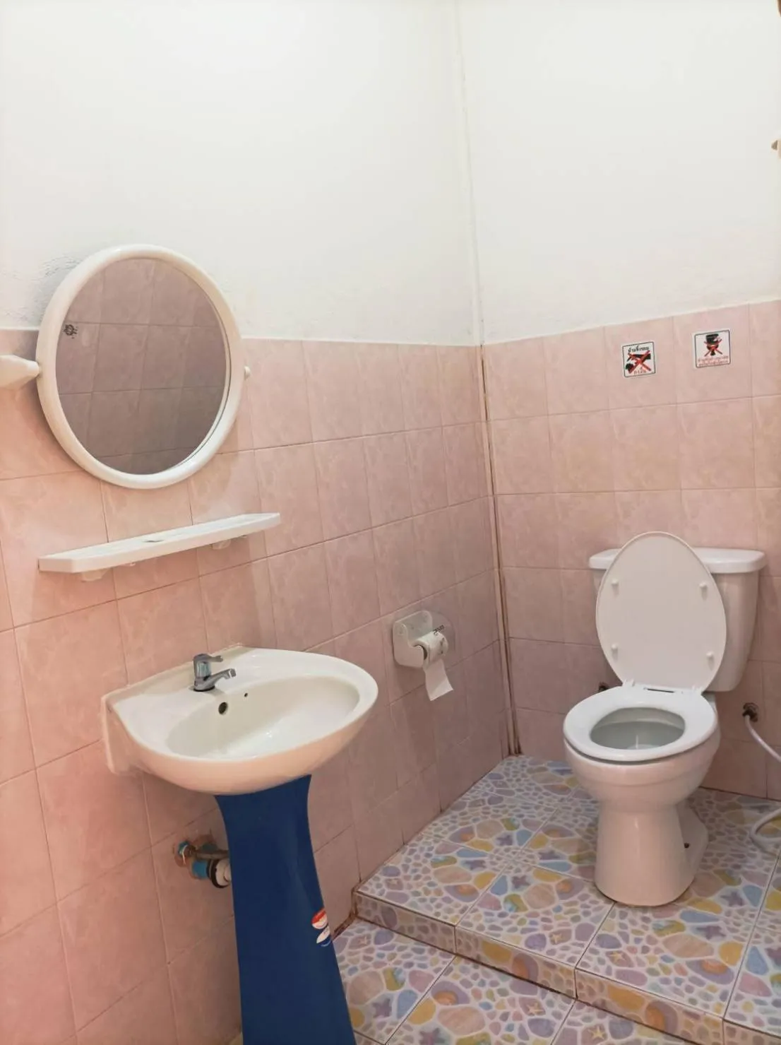 Toilet in Vimanmek Resort