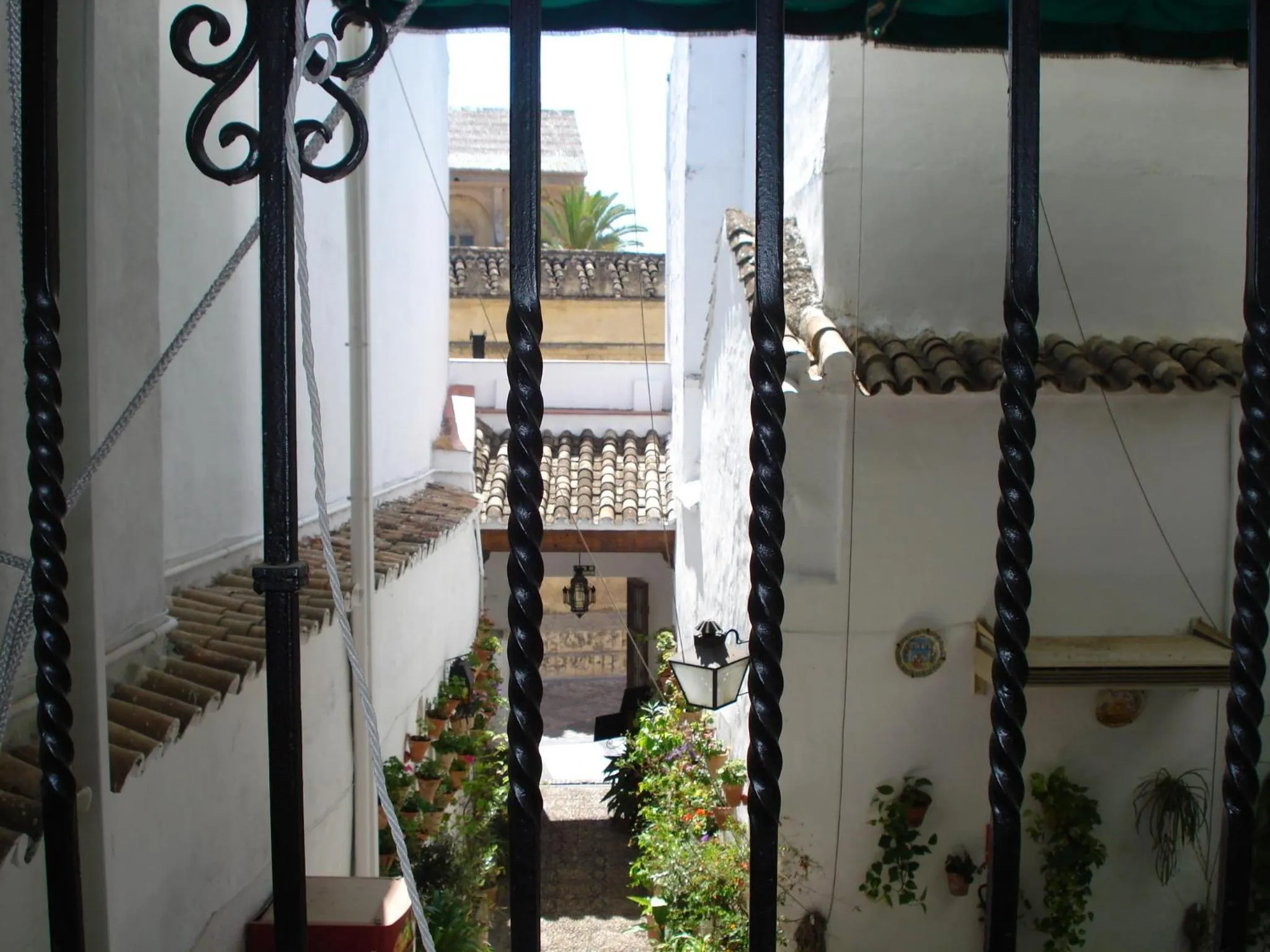 Facade/entrance in Los Patios