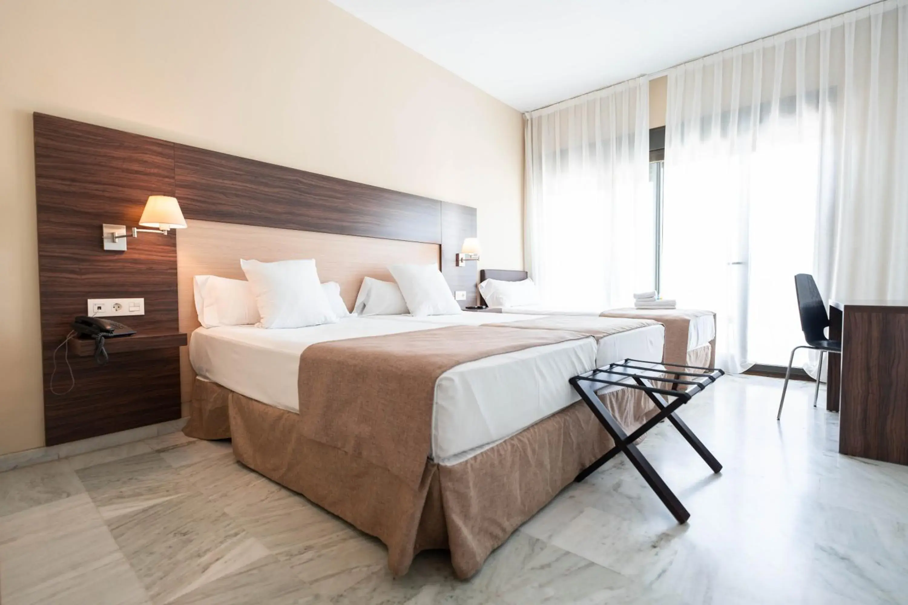 Double Room with Extra Bed (3 Adults) in Hotel Finca Los Abetos Double Room with Extra Bed (3 Adults) in Hotel Finca Los Abetos