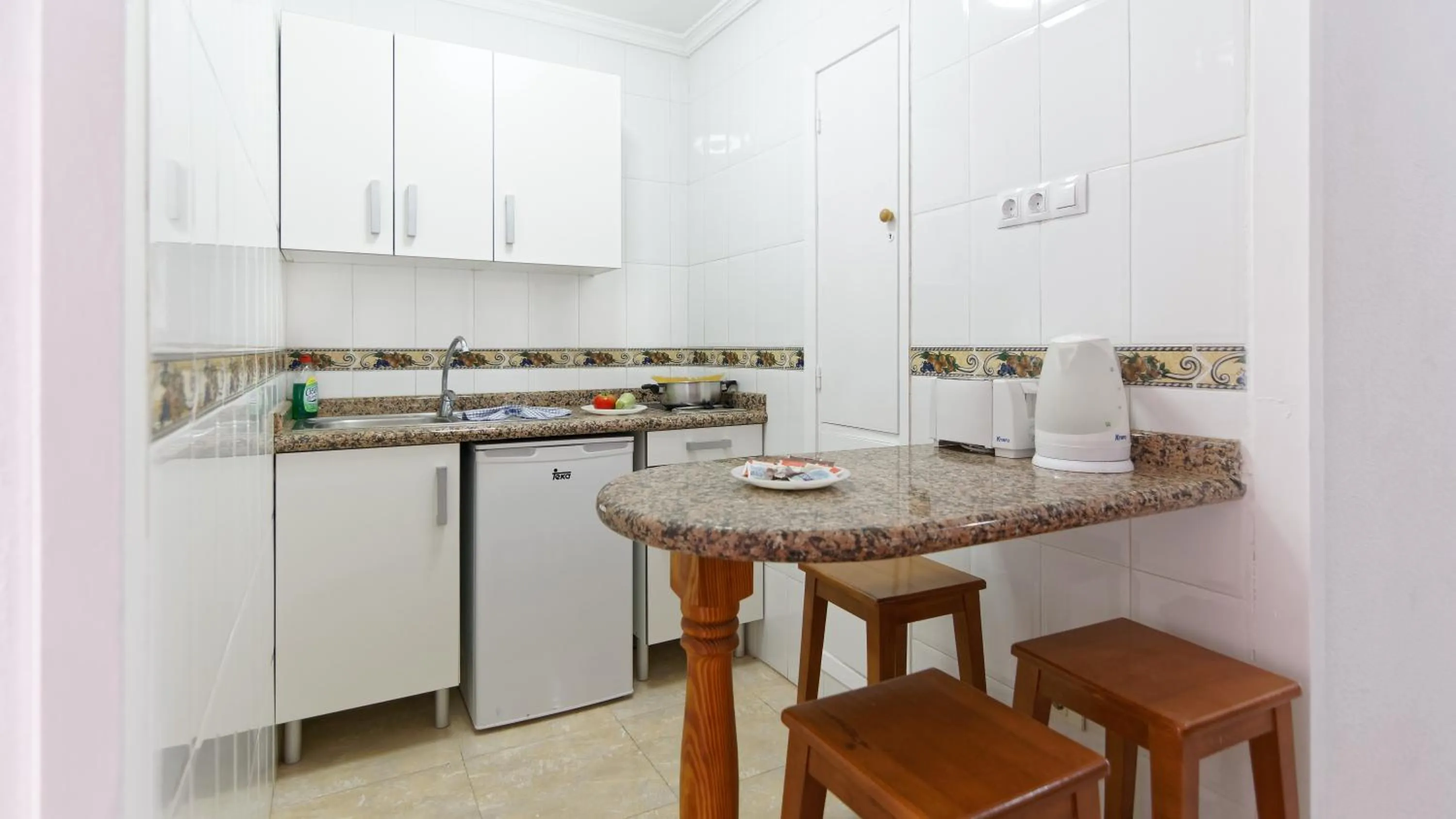 Kitchen or kitchenette in Las Faluas