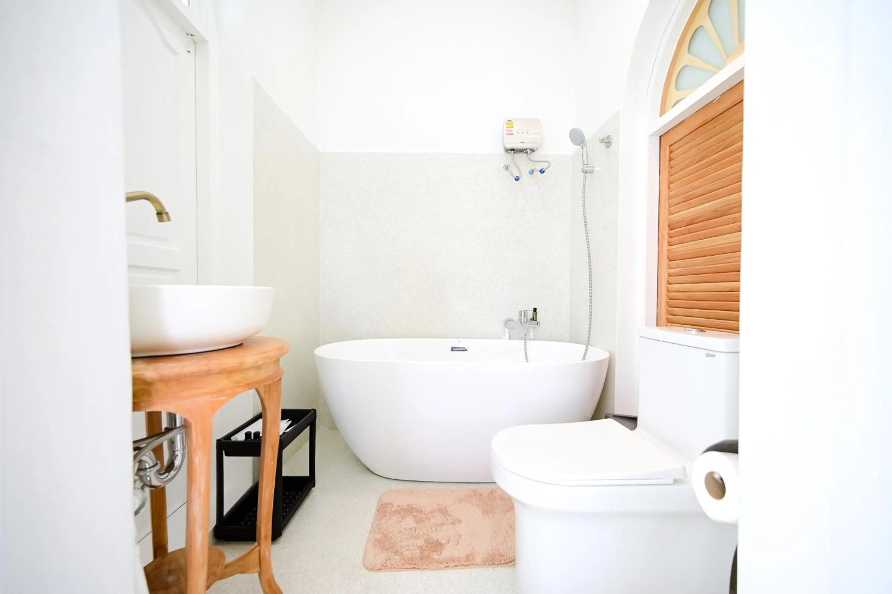 Bathroom in Arpo Pool Villa Riverside Bangkok