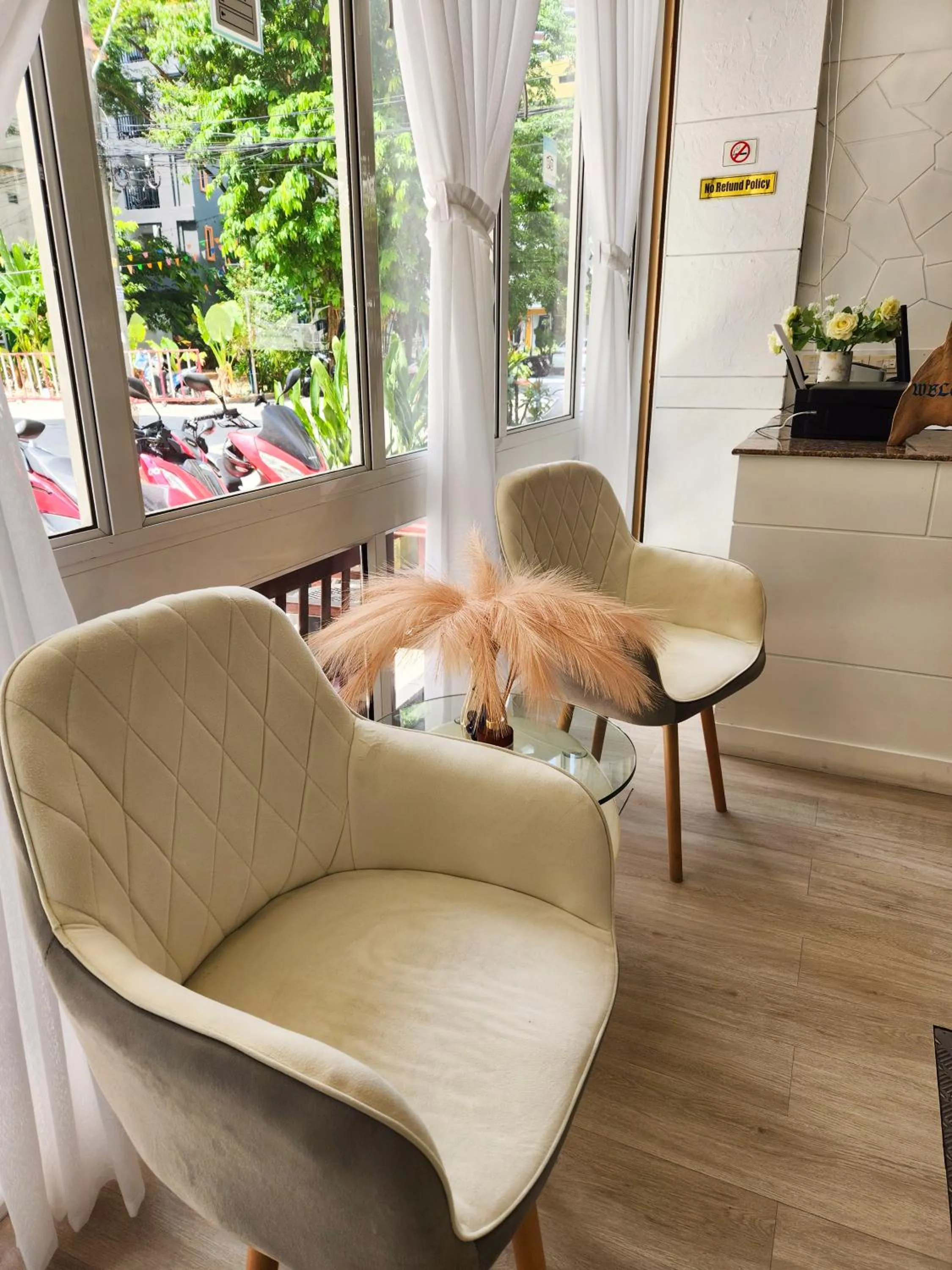 Living room in Issara Patong Beach