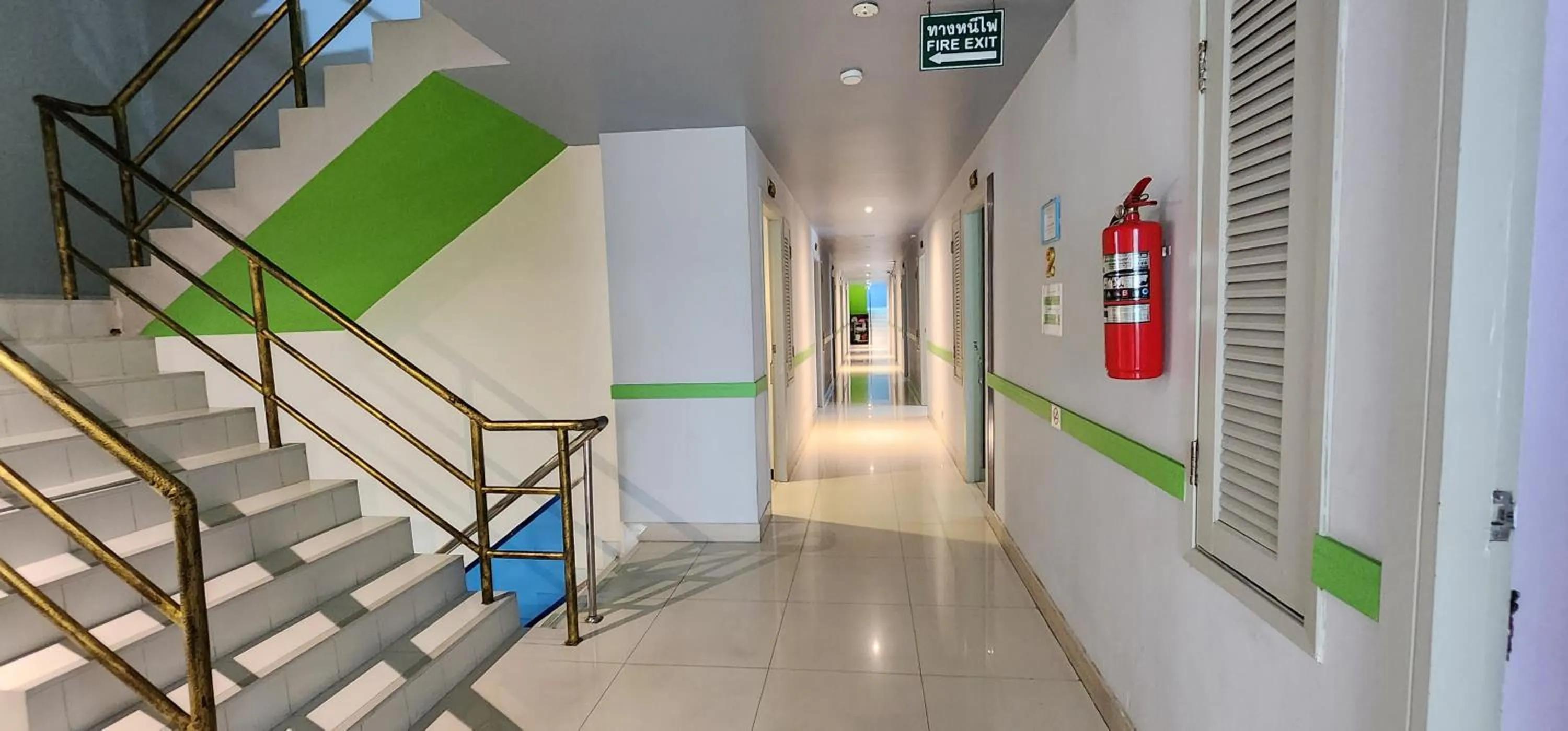 Lobby or reception in Issara Patong Beach