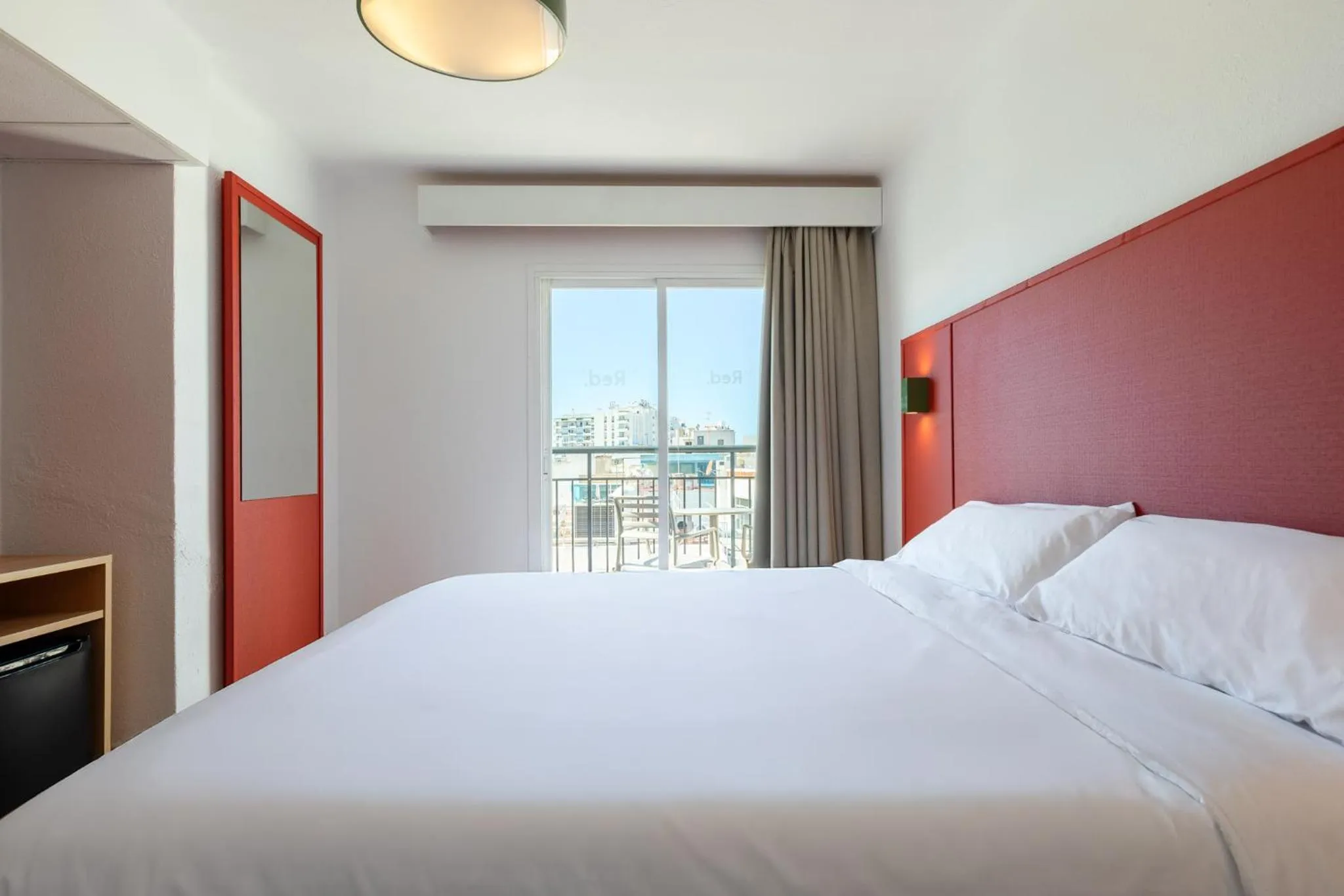 Bed in The Red Hotel - Adults Only